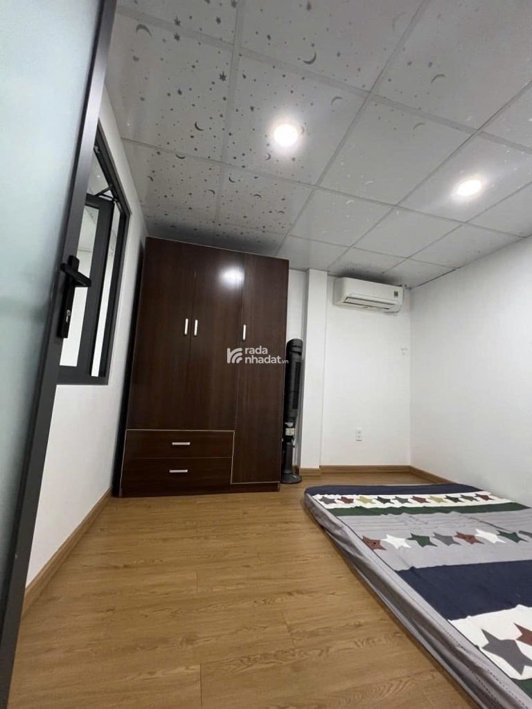NHÀ 2 TẦNG - 50M2 -TÂN PHÚ - GẦN GA T3 - NGUYỄN HỮU TIẾN - FULL NỘI THẤT - NHỈNH 5 TỶ