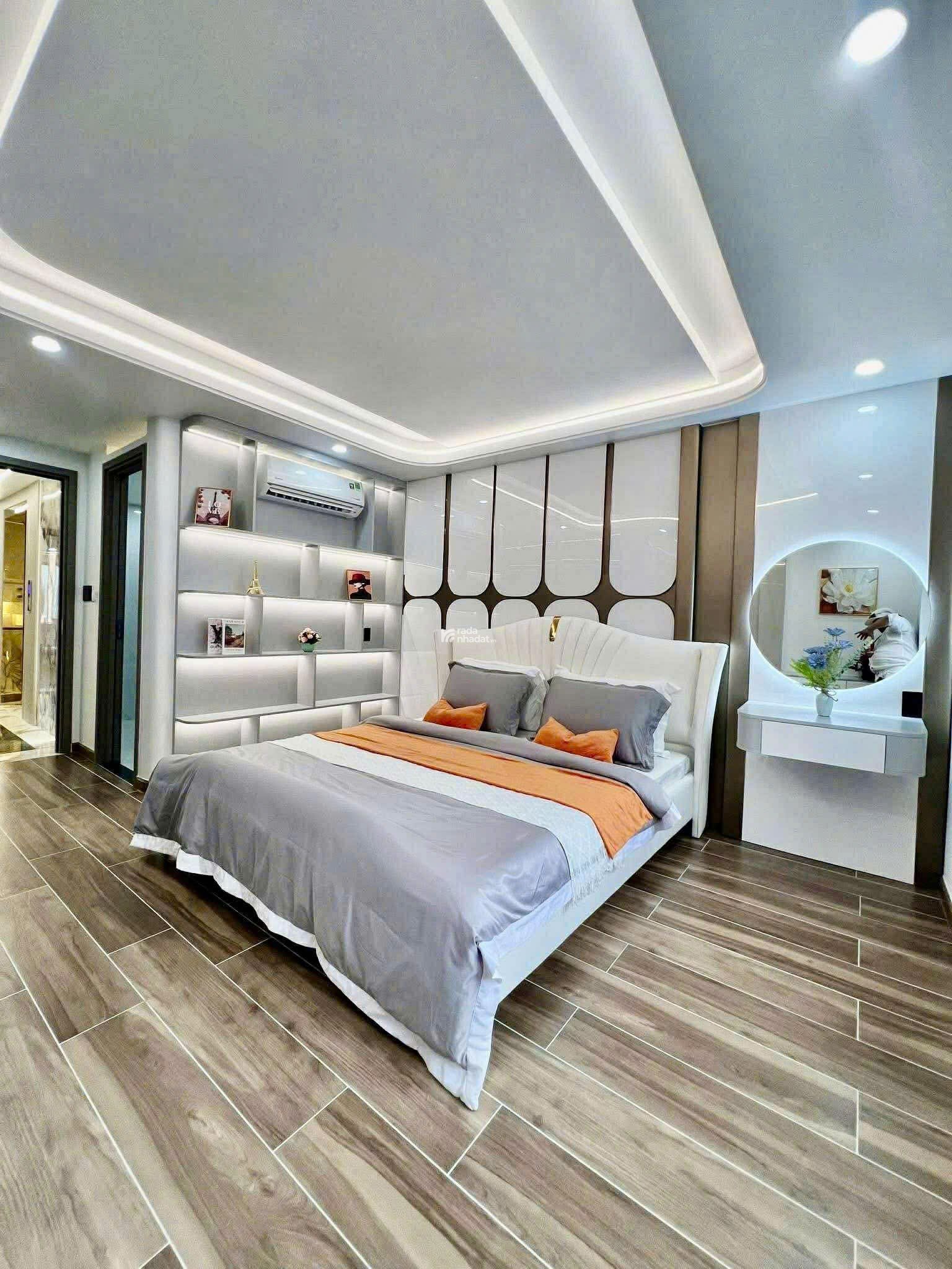 NHÀ 80M2 5 TẦNG MỚI TOANH - THANG MÁY, Ô TÔ NGỦ TRONG NHÀ - NGUYỄN VĂN KHỐI GÒ VẤP