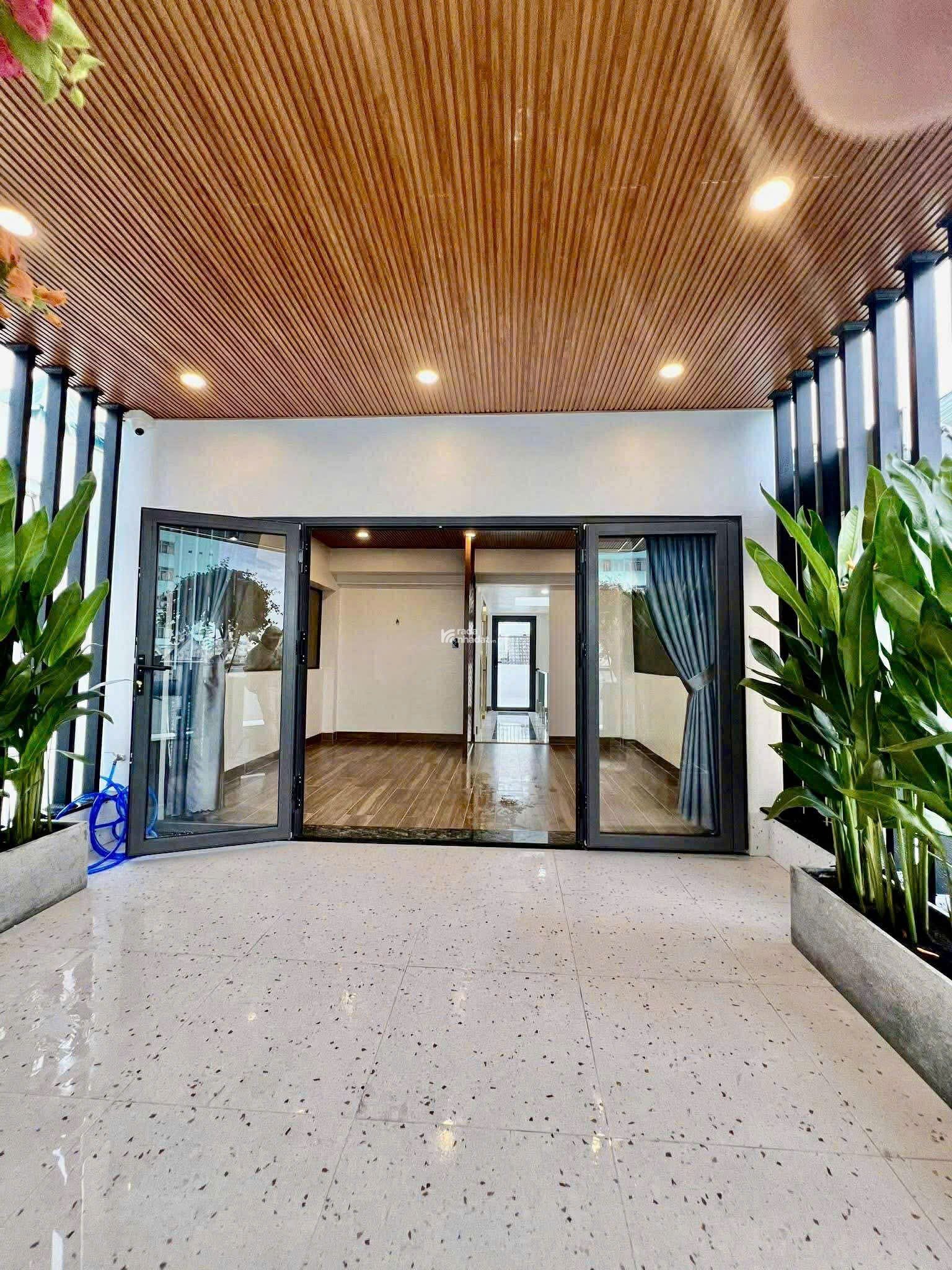 NHÀ 80M2 5 TẦNG MỚI TOANH - THANG MÁY, Ô TÔ NGỦ TRONG NHÀ - NGUYỄN VĂN KHỐI GÒ VẤP