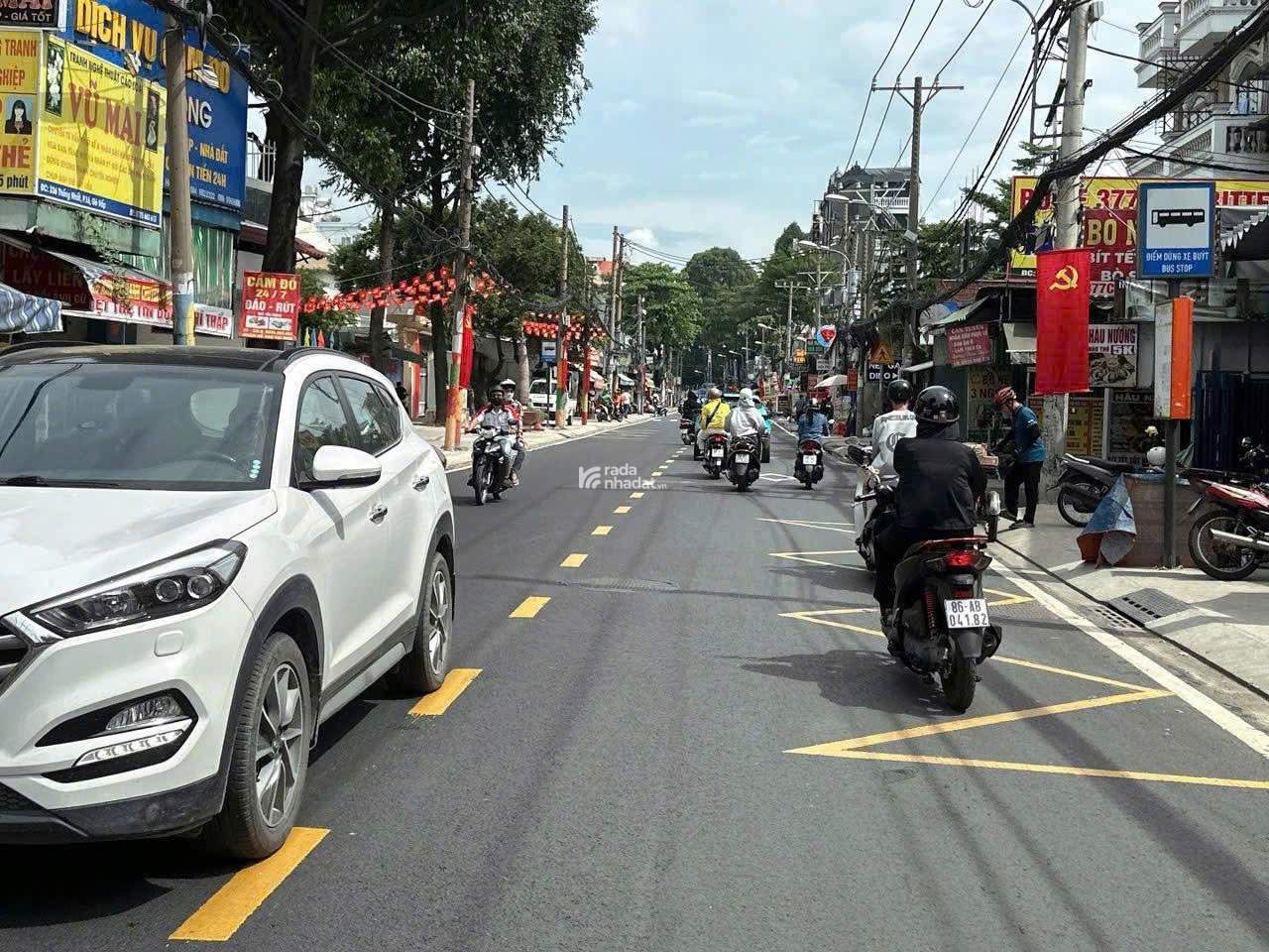 Nhà đẹp 6 tầng lung linh hẻm 317 Thống Nhất ngang 4.2m 67m2 KM T.Máy gần Lotte 13 tỷ hơn