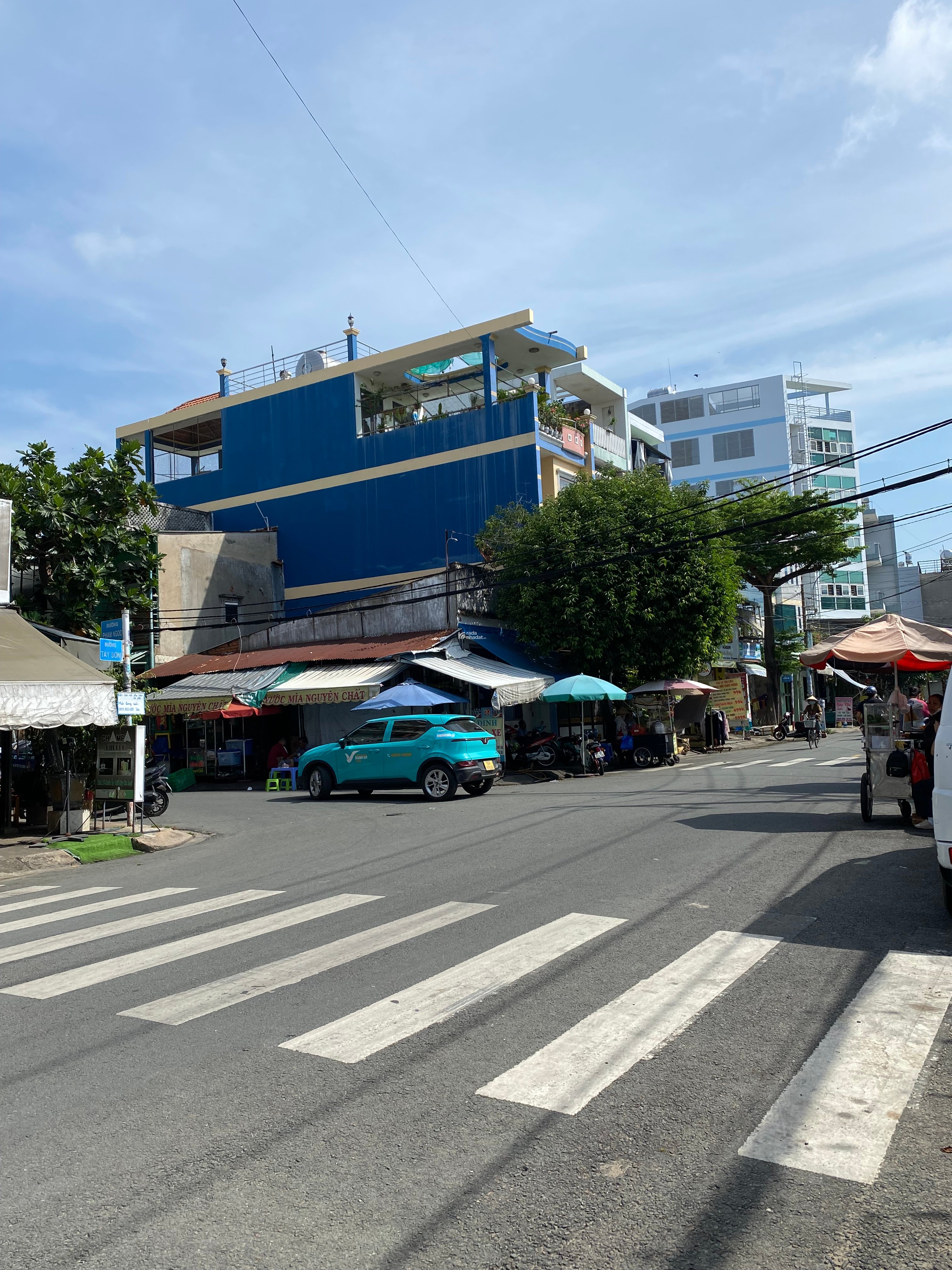 11.5 tỷ . NHÀ MT KINH DOANH  TÂY SƠN  Q. TÂN PHÚ. 4 X 18M GIÁ 11.5 TỶ TL