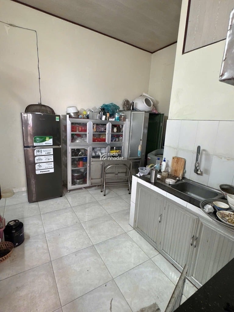 NGAY AEON MALL, HXH TÂN SƠN NHÌ, TÂN PHÚ, 102M2 NGANG 10M HIẾM CÓ. GIẢM 550TR CHỈ 18T TL