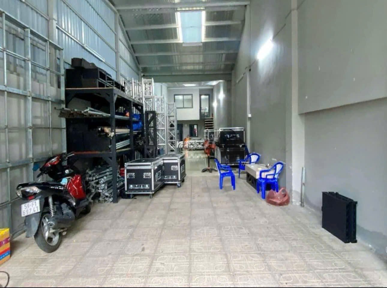  Nhà nở hậu Tân Hóa Q11,4.15x30m, đang cho thuê 18tr/tháng, giá chỉ 11 tỷ!