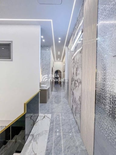 SOS!!! Cần bán gấp căn nhà giá 5tỷ290 đường Phan Xích Long, P1, Phú Nhuận.DT 4mx17m,hẻm xe hơi