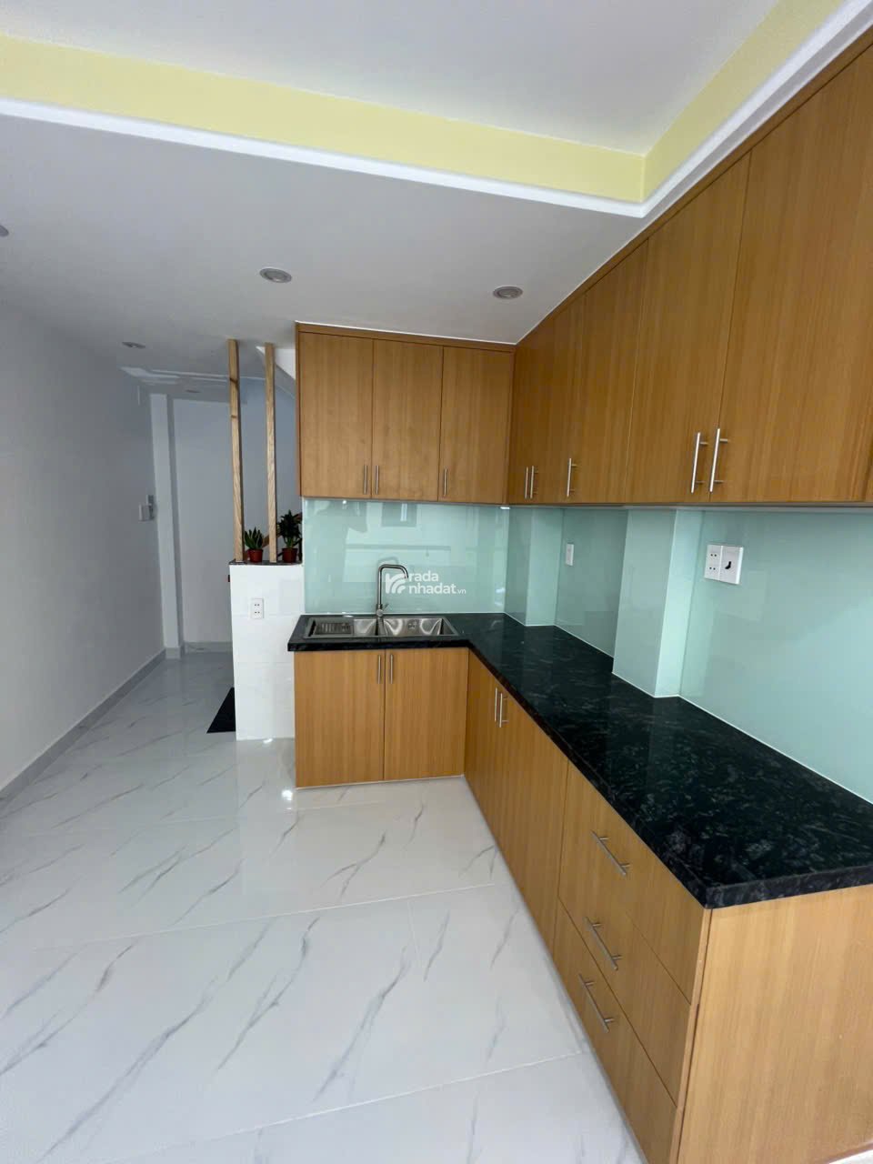 BÁN NHÀ MỚI HẺM Ô TÔ ĐIỆN BIÊN PHỦ - 5 tầng - 6.8 tỷ 