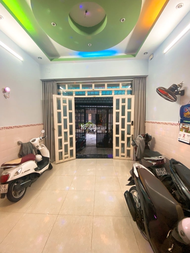 HẺM XE TẢI- 5 LẦU- AN DƯƠNG VƯƠNG-P.16-Q.8- DT: 4*16M- 8 TỶ 1