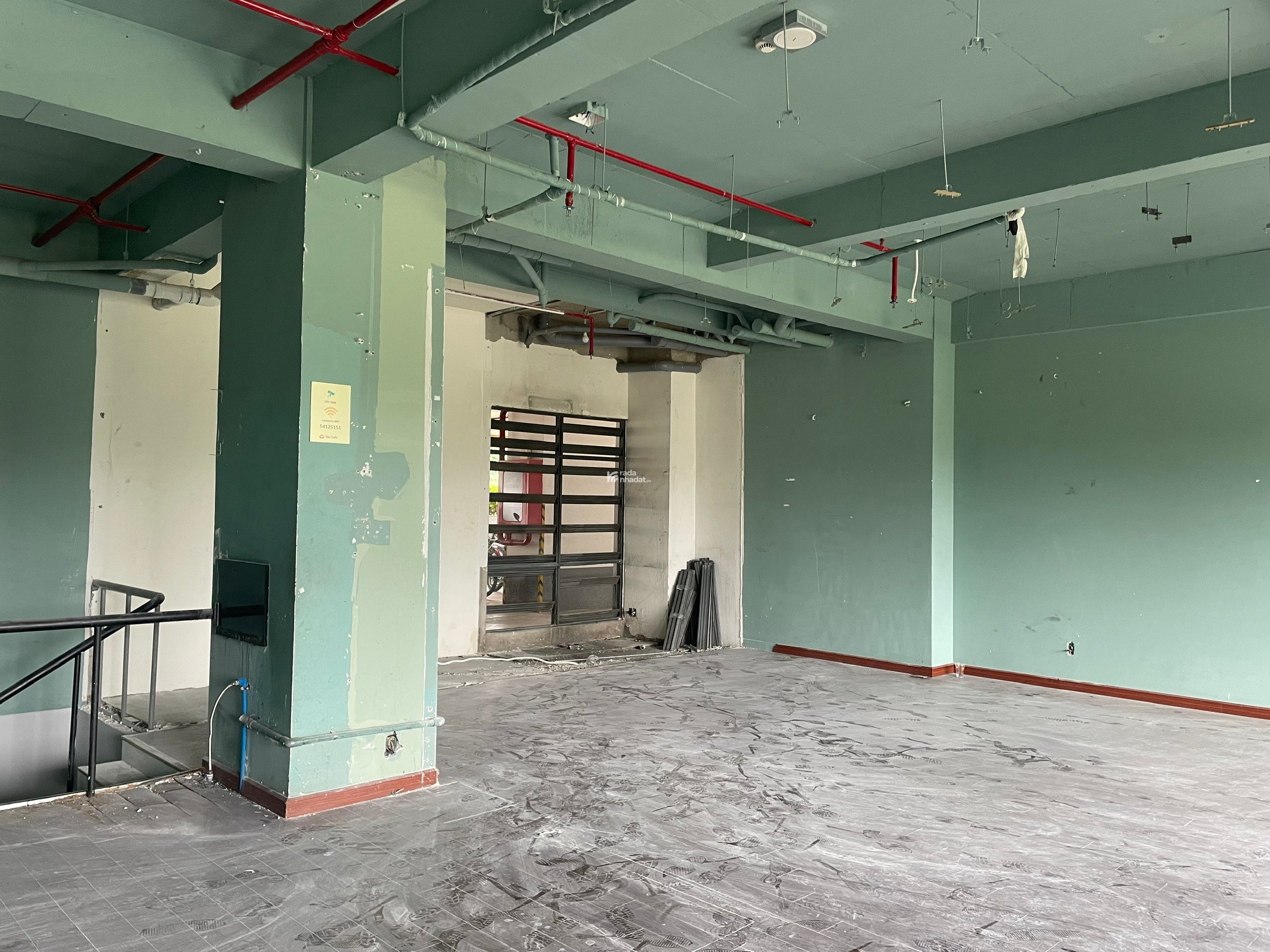 Cho thuê mặt bằng 100m2, Chung cư Nam Phúc 