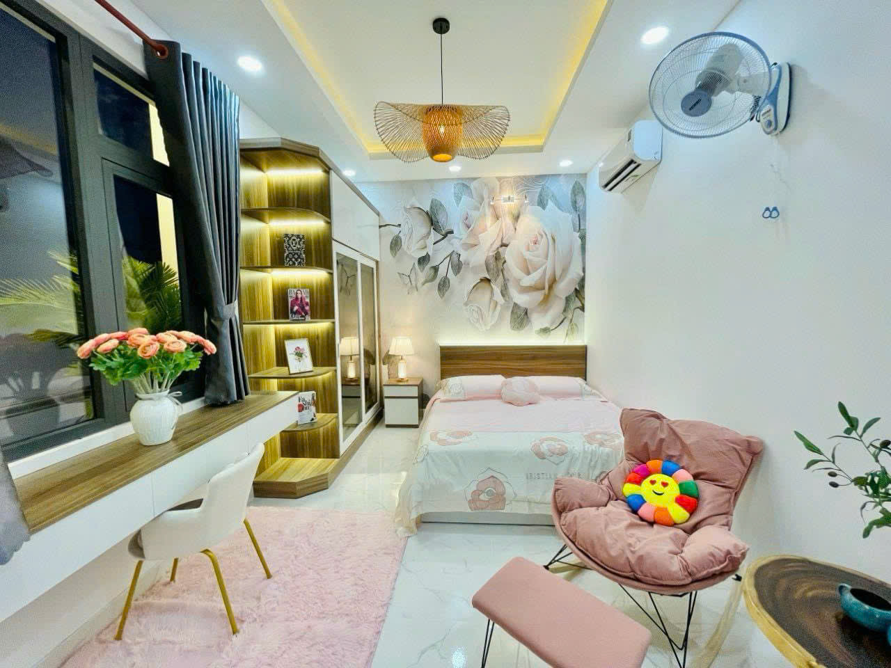 Xoay vốn kinh doanh bán gấp nhà 4 tầng Nguyễn Thượng Hiền, Phú Nhuận, 53m2, SHR giá 3 tỷ 870 TL