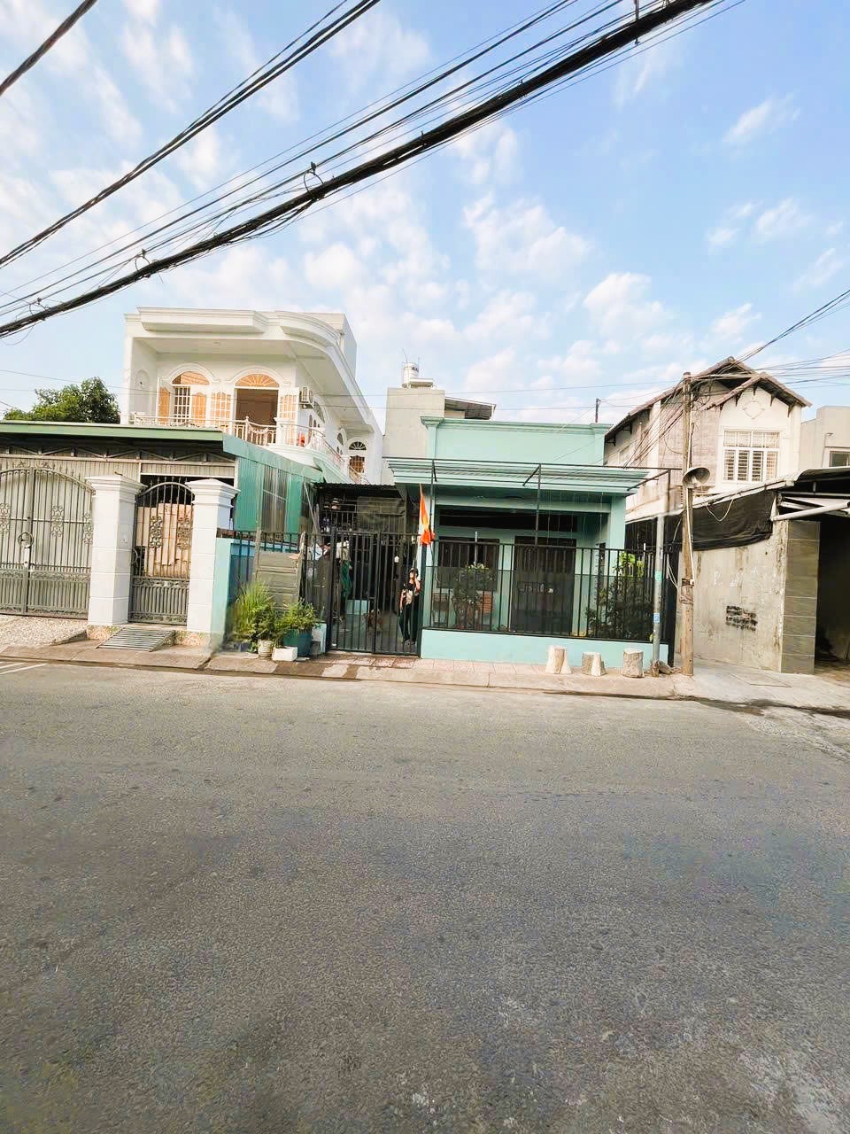 CĂN GÓC 2 MẶT TIỀN, 129M2 NGANG 7.36M HIẾM, ĐƯỜNG NHỰA KINH DOANH TỐT, CHỈ 8.9 TỶ