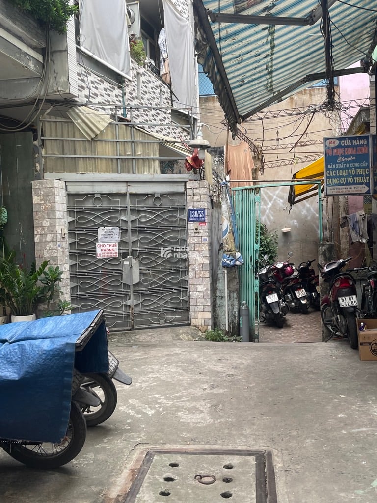 NHÀ VIP NGAY CHỢ PHẠM VĂN HAI, TÂN BÌNH, 170M2 CÓ KC TIỆN CẢI TẠO MỚI. GIẢM 750TR CHỈ CÒN 22T