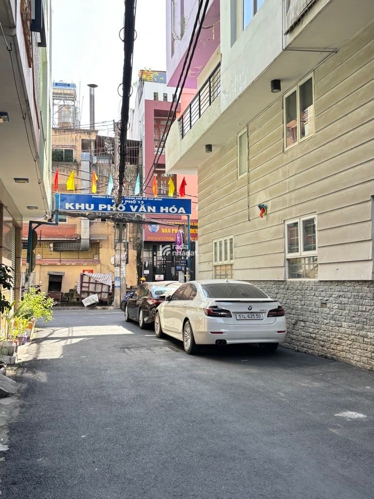 RẺ NHẤT CON ĐƯỜNG, HẺM XE HƠI CÙ LAO, PHÚ NHUẬN, 5 TẦNG MỚI Ở NGAY. GIẢM 350TR CHỈ CÒN 6.8T 