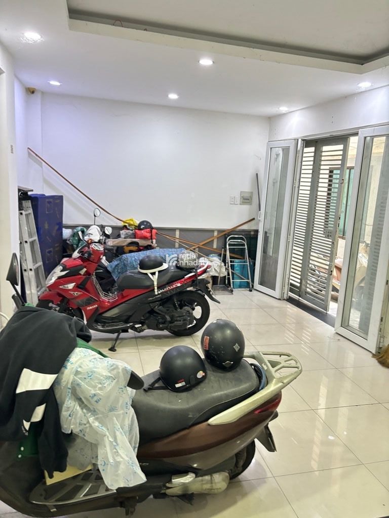 RẺ NHẤT CON ĐƯỜNG, HẺM XE HƠI CÙ LAO, PHÚ NHUẬN, 5 TẦNG MỚI Ở NGAY. GIẢM 350TR CHỈ CÒN 6.8T 