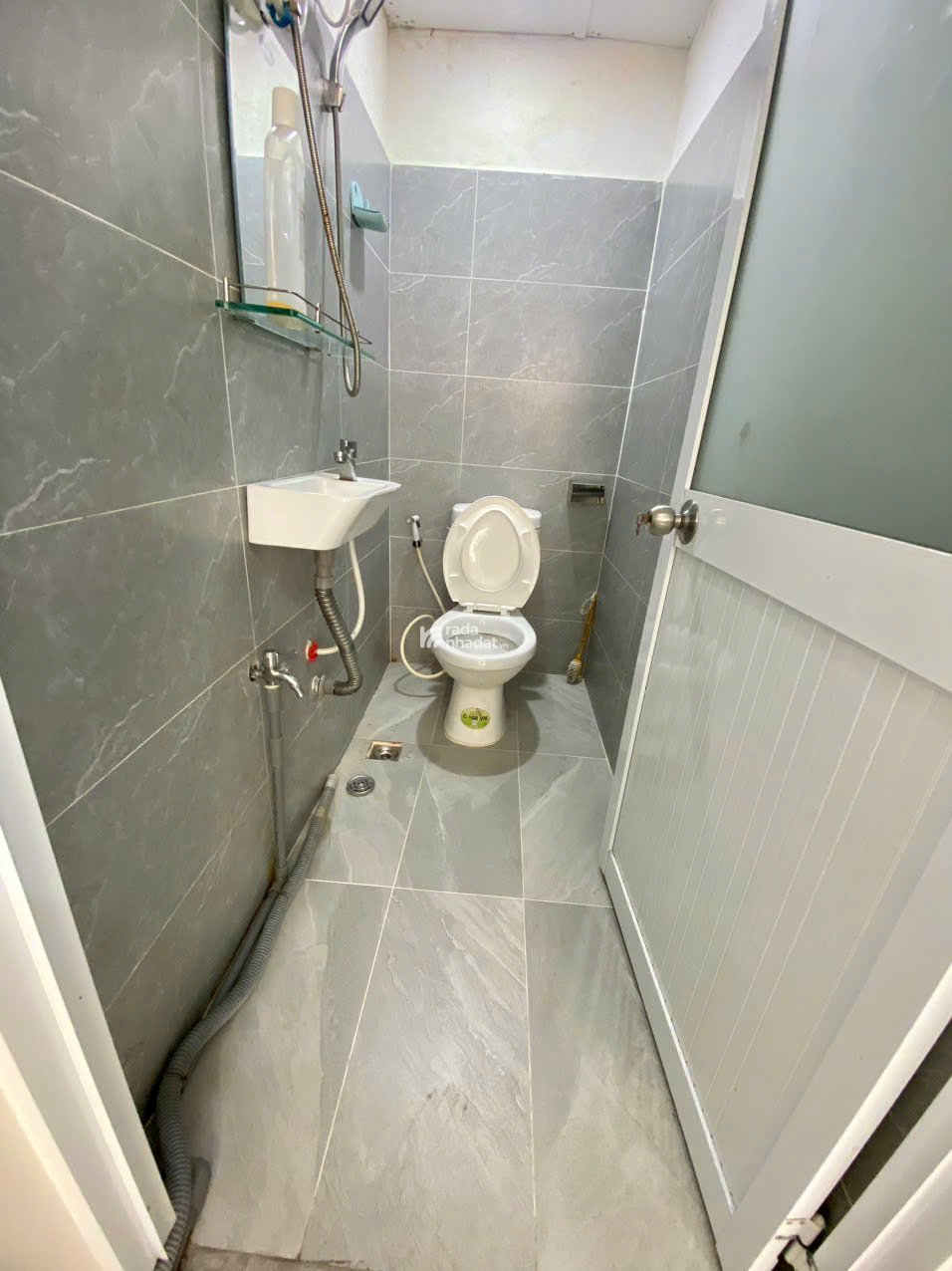 BÁN NHÀ RIÊNG HXH NGUYỄN TRÃI, P. BẾN THÀNH, Q.1_DT: 4,2x10m_CN: 35,1m2_GIÁ 10,5 TỶ TL