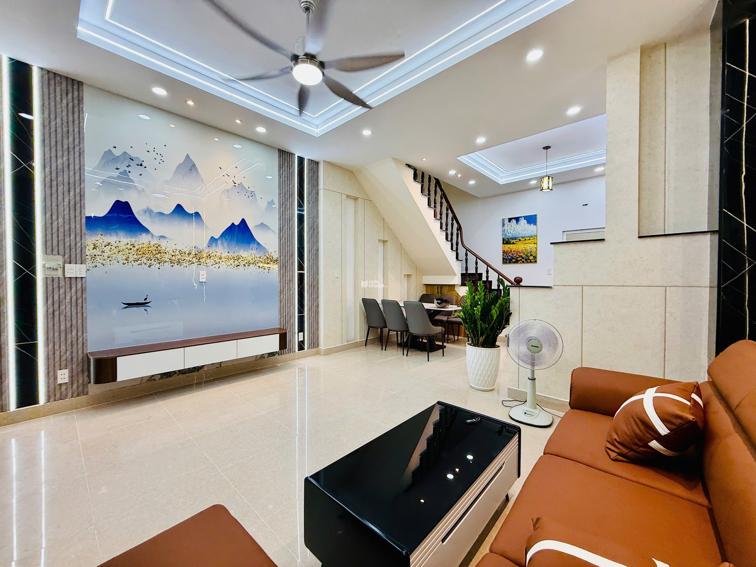 NHÀ ĐẸP KHU VẠN XUÂN TX25 - CÓ SÂN XE HƠI RIÊNG - FULL NỘI THẤT CHỈ 4.X TỶ