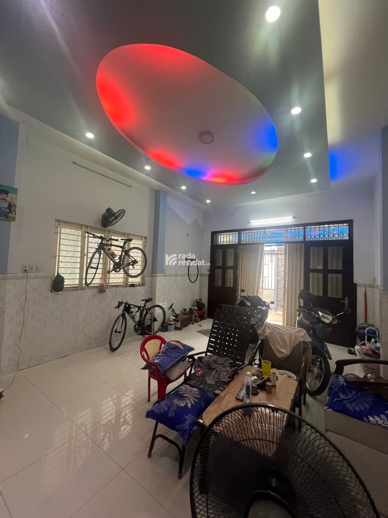 BÁN NHÀ QUẬN 8 92M2 5.5*17M 4 TẦNG BTCT 6.2 TỶ 5PN GẦN MẶT TIỀN THCS BÌNH ĐÔNG