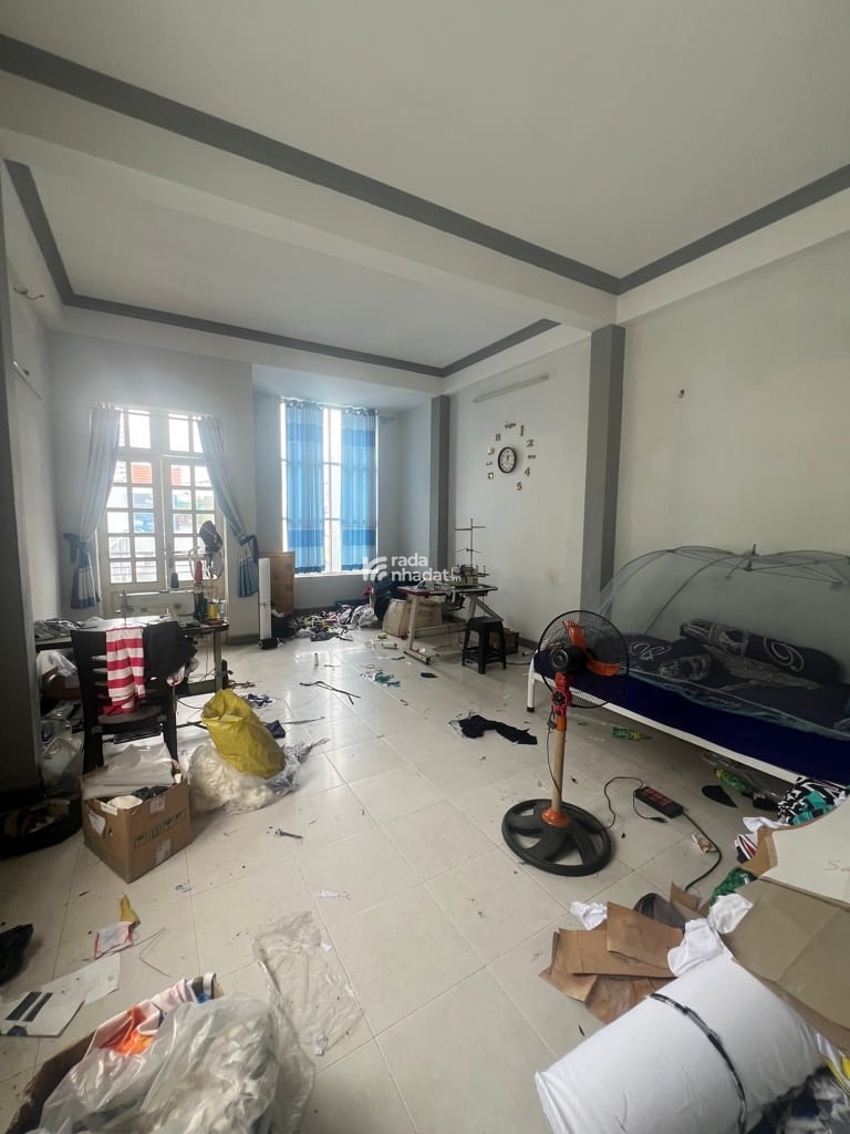 BÁN NHÀ QUẬN 8 92M2 5.5*17M 4 TẦNG BTCT 6.2 TỶ 5PN GẦN MẶT TIỀN THCS BÌNH ĐÔNG