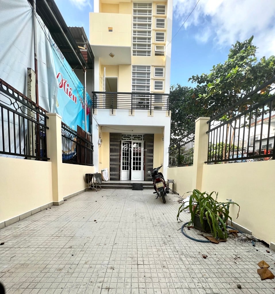 NHÀ MẶT TIỀN MỚI ĐẸP Ở NGAY, KD TỐT, 4 TẦNG GẦN CHỢ BÌNH TRIỆU, 4X31 CHỈ 17 TỶ.