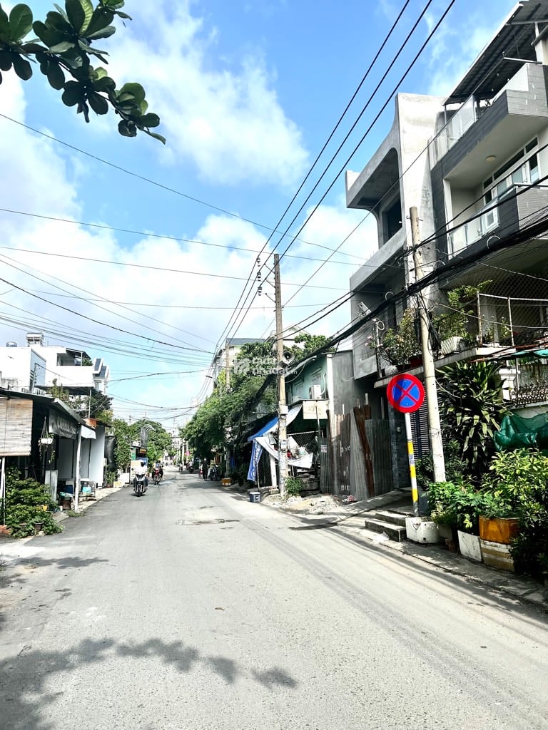 NHÀ MẶT TIỀN MỚI ĐẸP Ở NGAY, KD TỐT, 4 TẦNG GẦN CHỢ BÌNH TRIỆU, 4X31 CHỈ 17 TỶ.