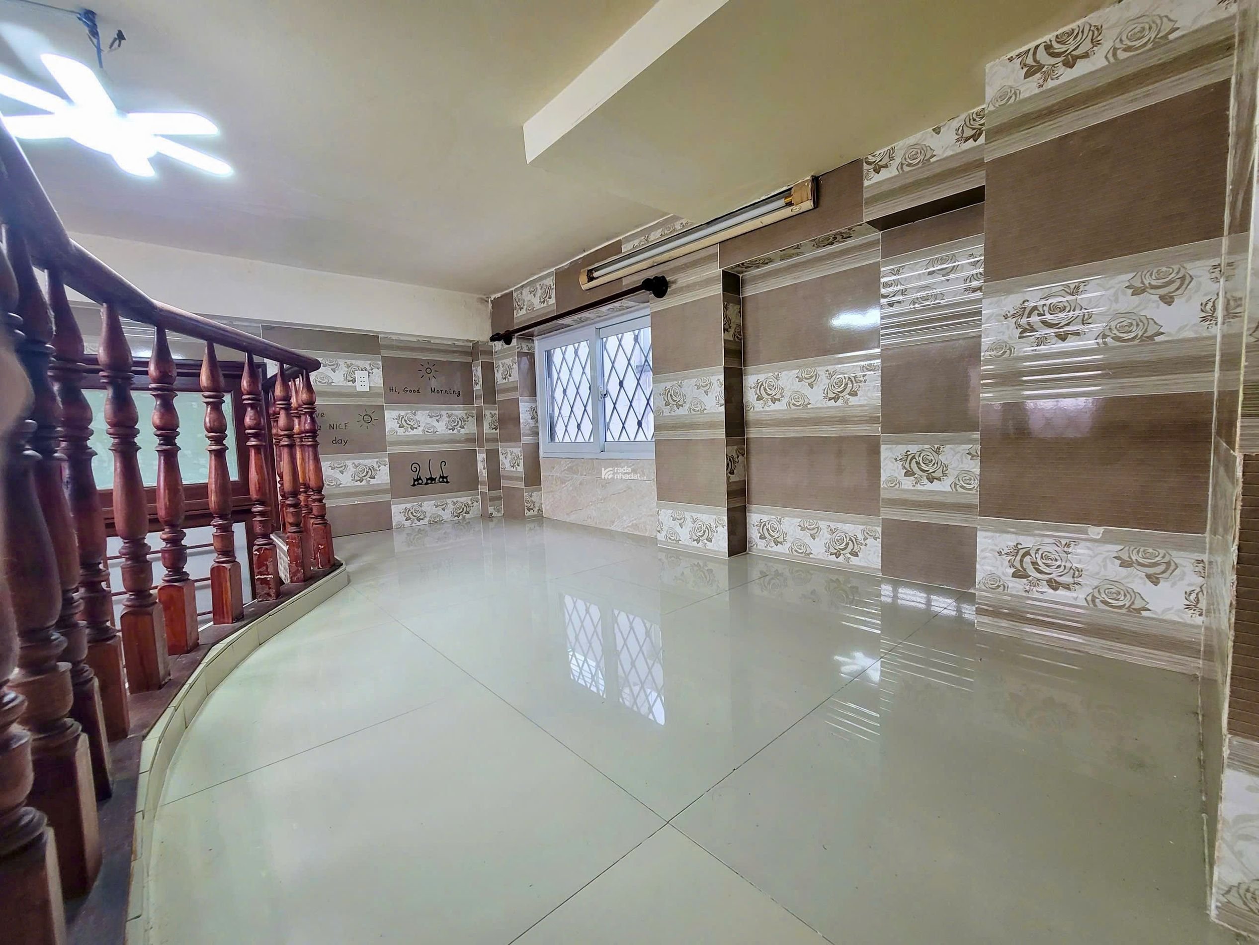 Hxh Lạc Long Quân, 150m2 nở hậu, 4 tầng 17 phòng, 100tr/tháng dòng tiền, chỉ 21 tỷ TL