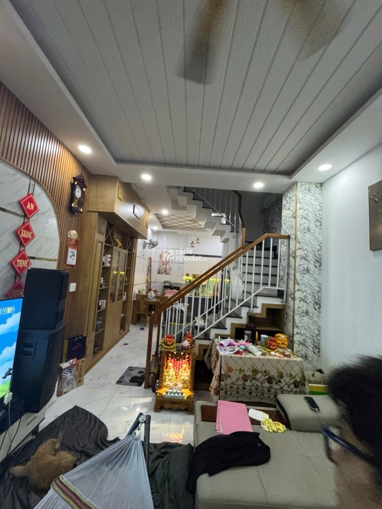 BÁN NHÀ PHỐ MỚI - ĐẸP - 3 TẦNG - 4x12M - QUANG TRUNG GÒ VẤP, 5 TỶ LẺ
