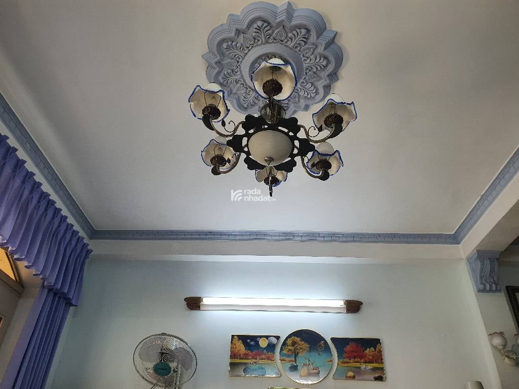 BÁN NHÀ HẺM XE HƠI TRÁNH NHAU, SÁT MẶT TIỀN GẦN CHỢ HIỆP BÌNH, 7X20 CHỈ 12,5 TỶ.