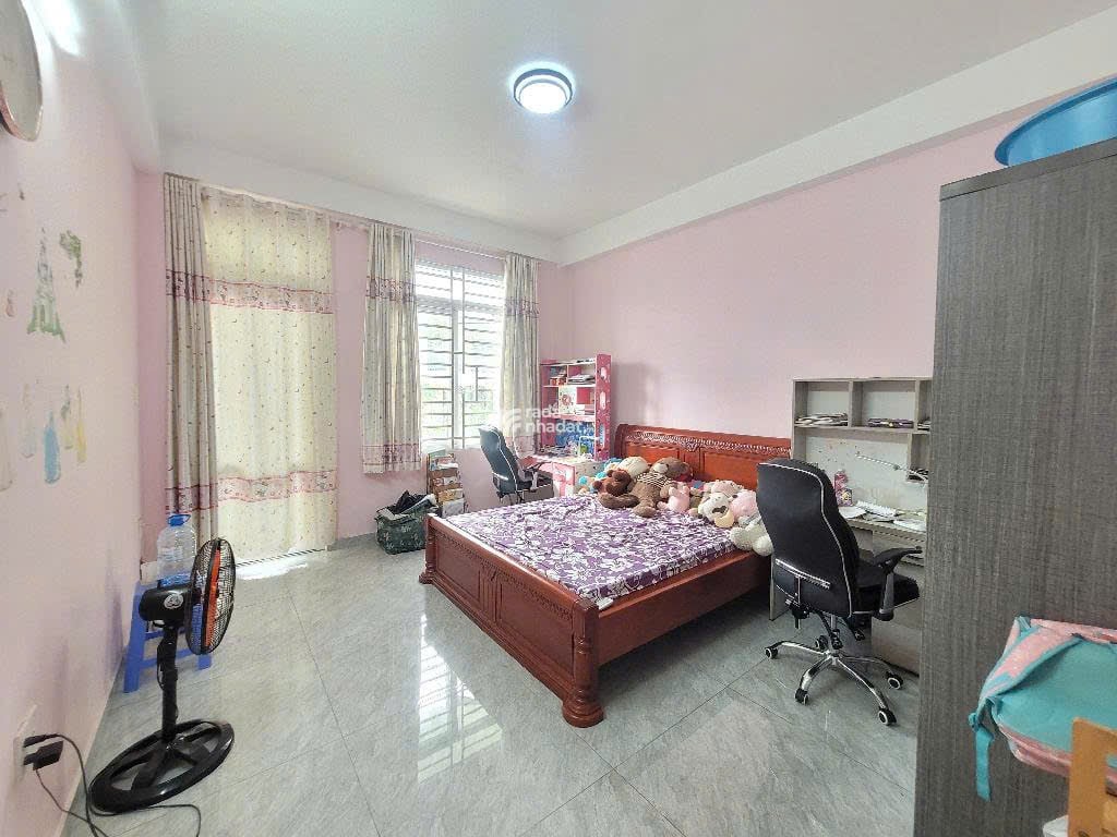 Nhà đẹp 4 tầng Nguyễn Hồng Đào  Phường14  Tân Bình  hẻm xe hơi thông 4.2x21m  Giá 11.5 Tỷ