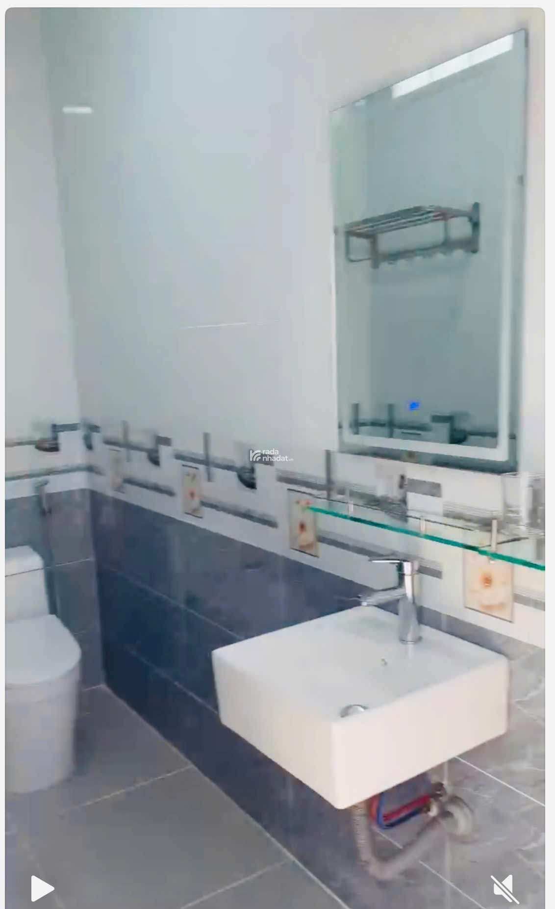 NHÀ ĐẸP GẦN MẶT TIỀN TÂN HƯƠNG GIÁ CỰC TỐT