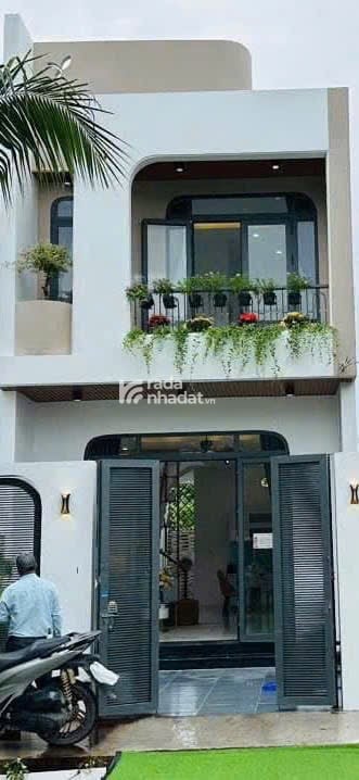 Nhà Đẹp hẻm oto giá 3tỷ350tr Vườn Lài, Quận 12, Sổ Hồng Riêng