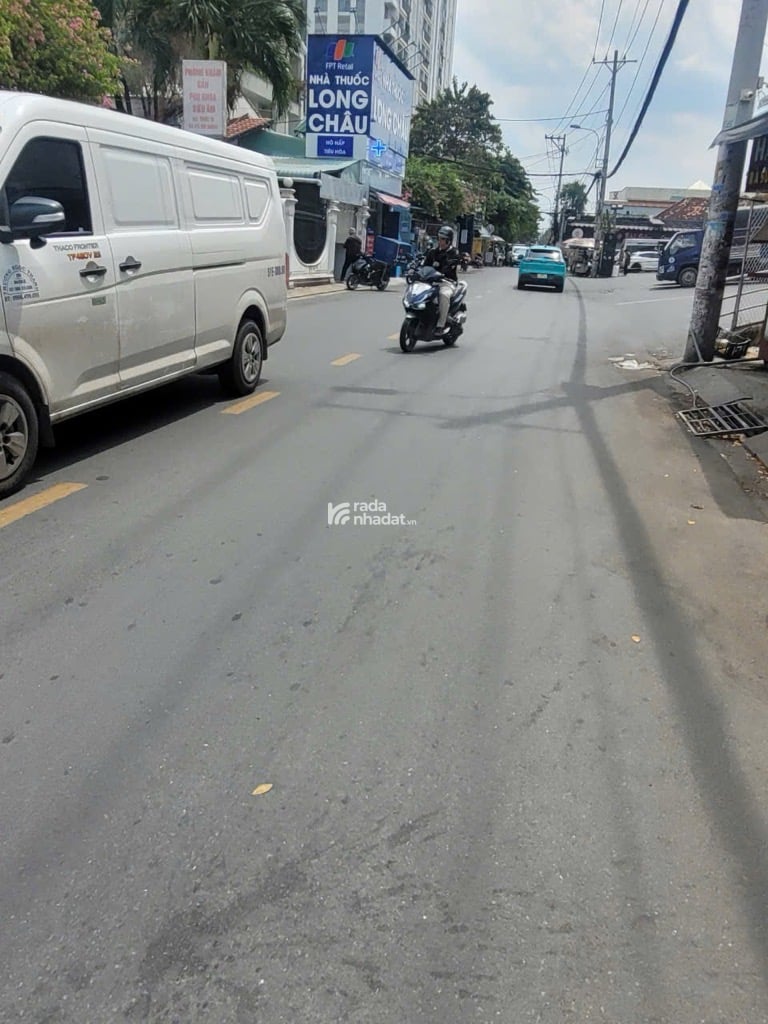 NHÀ MẶT TIỀN KINH DOANH TỐT, NGAY SAU GIGAMAL, NGANG 22m, DT 1000m2, CHỈ 68 TỶ.
