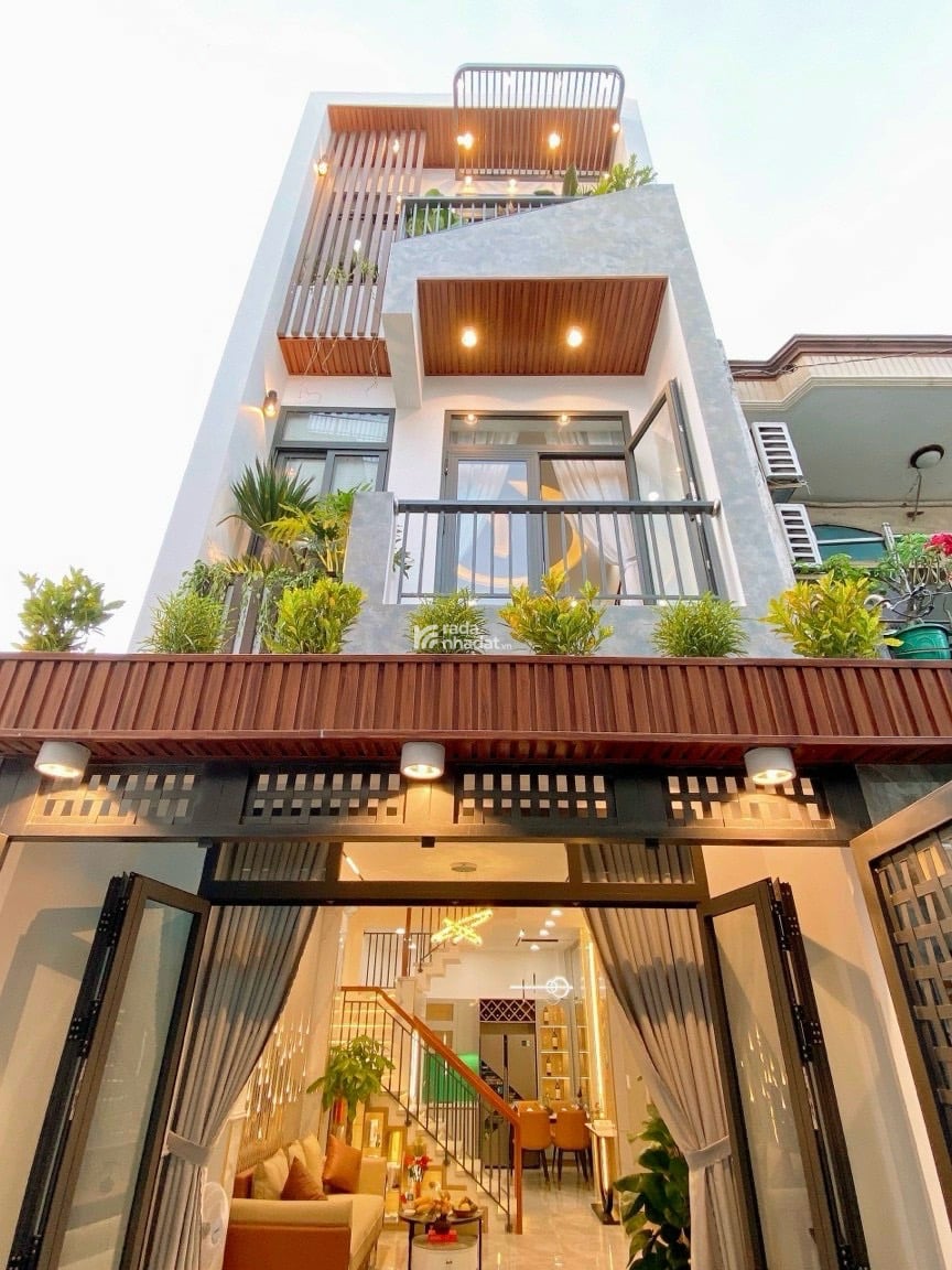 Bán nhà hẻm 6m giá 5 tỷ 850 triệu Nguyễn Biểu, P2, Quận 5 - Gần Đại Học Sài Gòn đang cho thuê 15tr
