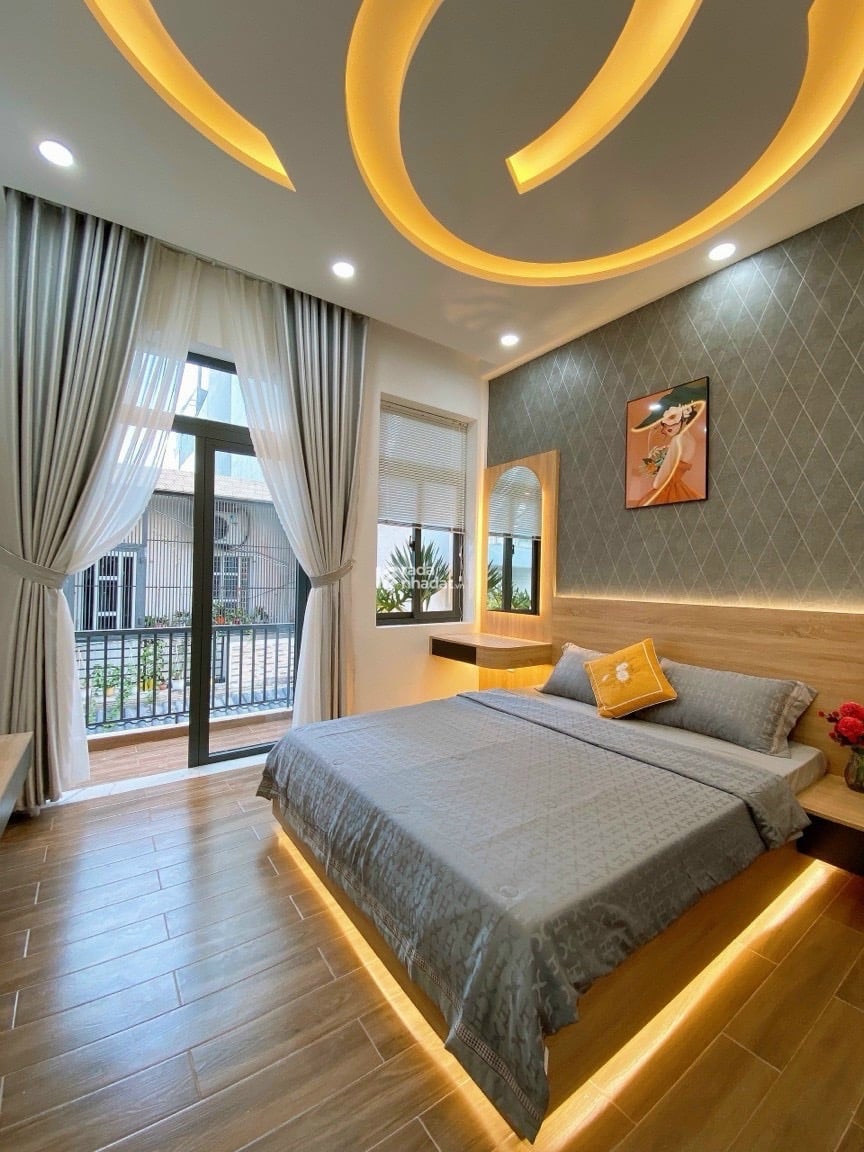 Bán nhà hẻm 6m giá 5 tỷ 850 triệu Nguyễn Biểu, P2, Quận 5 - Gần Đại Học Sài Gòn đang cho thuê 15tr