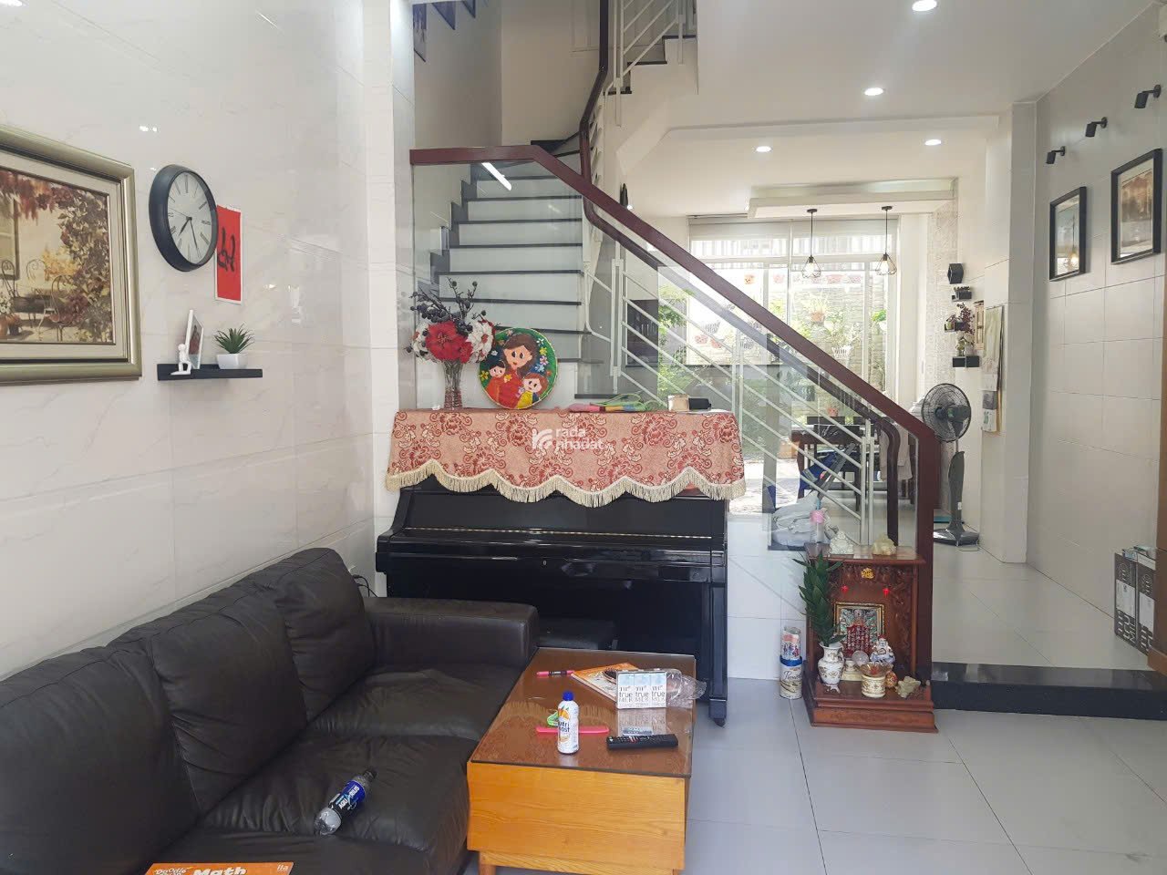BÁN NHÀ 3 LẦU HẺM 8M ĐƯỜNG HÒA BÌNH, TÂN PHÚ, DT 4 X 13M, 3PN 4WC, GIÁ 7.4 TL