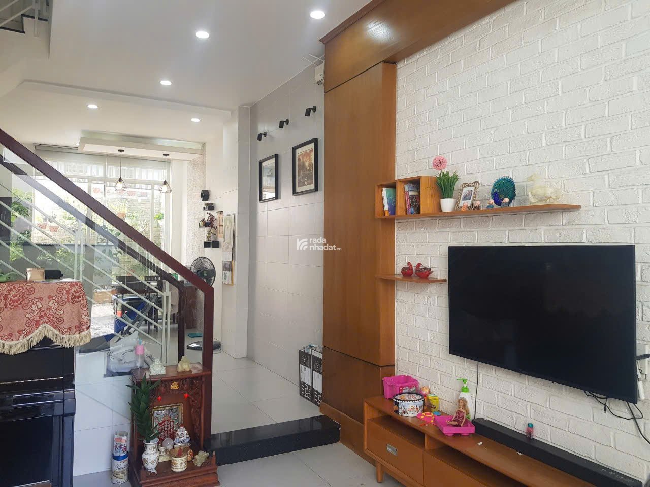 BÁN NHÀ 3 LẦU HẺM 8M ĐƯỜNG HÒA BÌNH, TÂN PHÚ, DT 4 X 13M, 3PN 4WC, GIÁ 7.4 TL