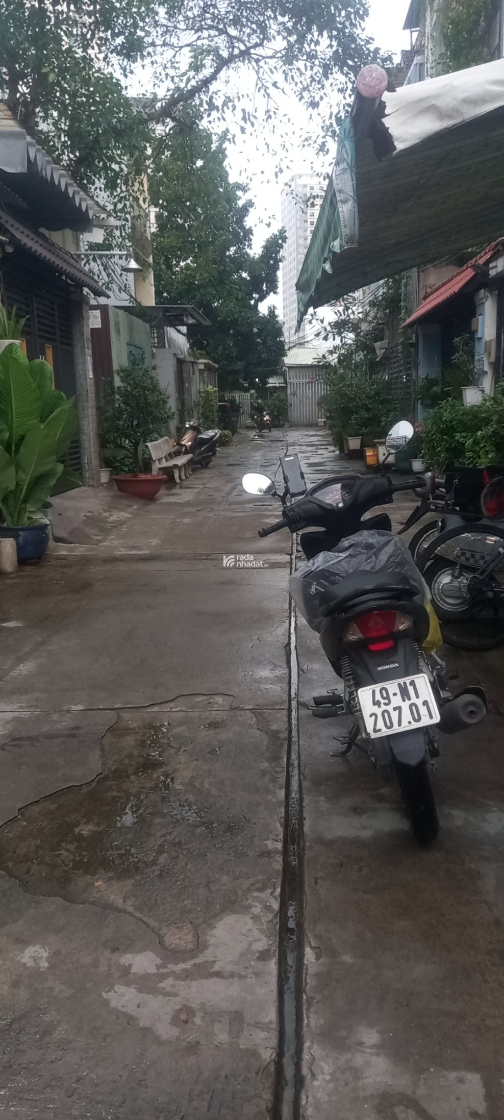 NHÀ 2 TẦNG  3 PHÒNG TRỌ – ĐỐI DIỆN HOME LAND 2, NGUYỄN DUY TRINH, BÌNH TRƯNG TÂY – THỦ ĐỨC