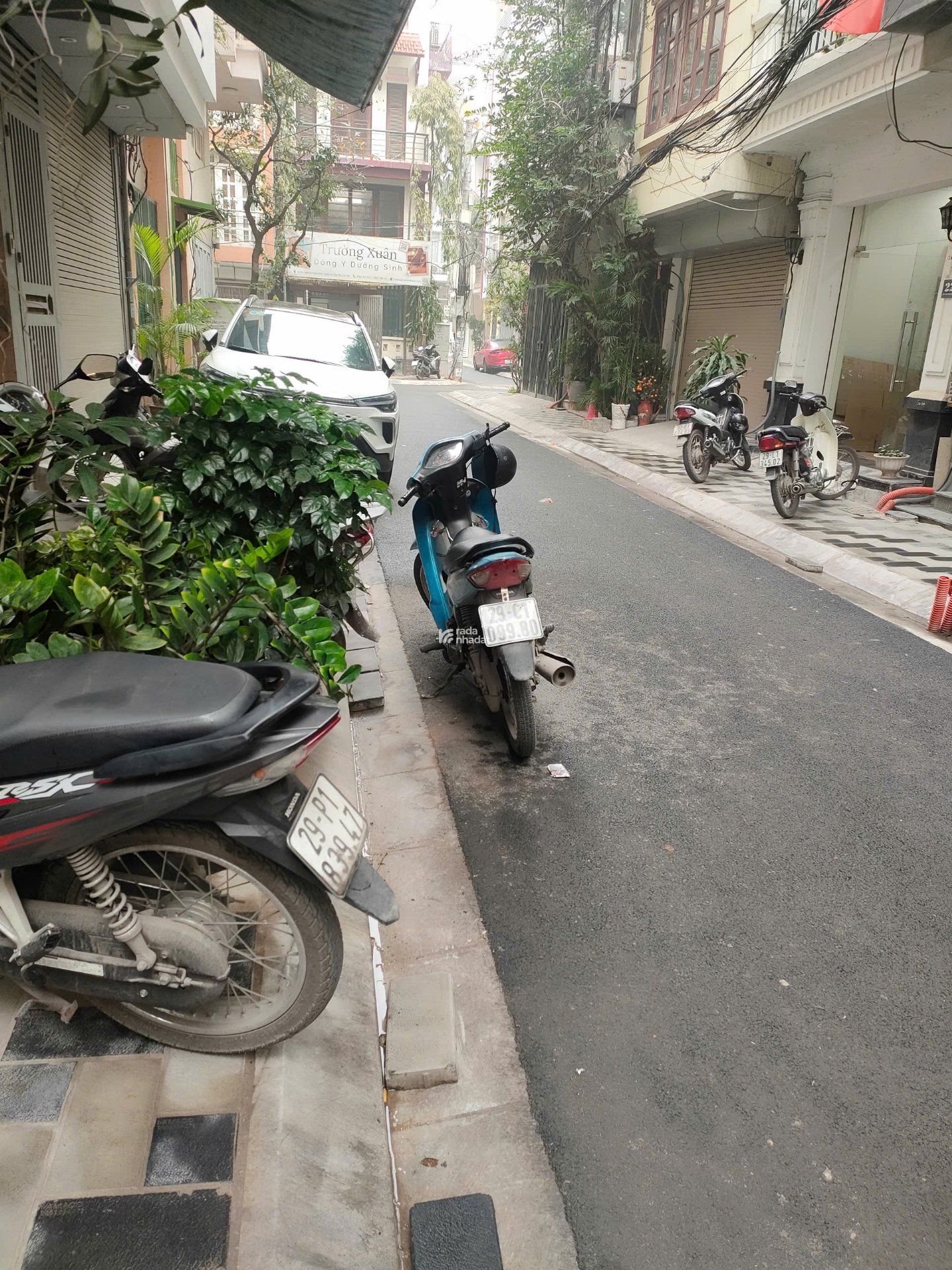 BÁN NHÀ Ở CẦU GIẤY - 44M2 - OTO TRÁNH NHAU ĐỖ CỬA NHÀ - KINH DOANH ĐỈNH