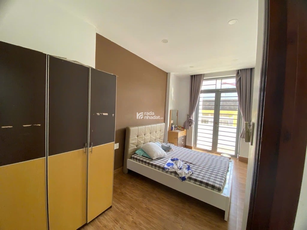 HẺM NHỰA 6M - THIÊN PHƯỚC - TÂN BÌNH - NGANG GẦN 6M - TẶNG TOÀN BỘ NỘI THẤT - KHU VIP NHÀ 4 TẦNG