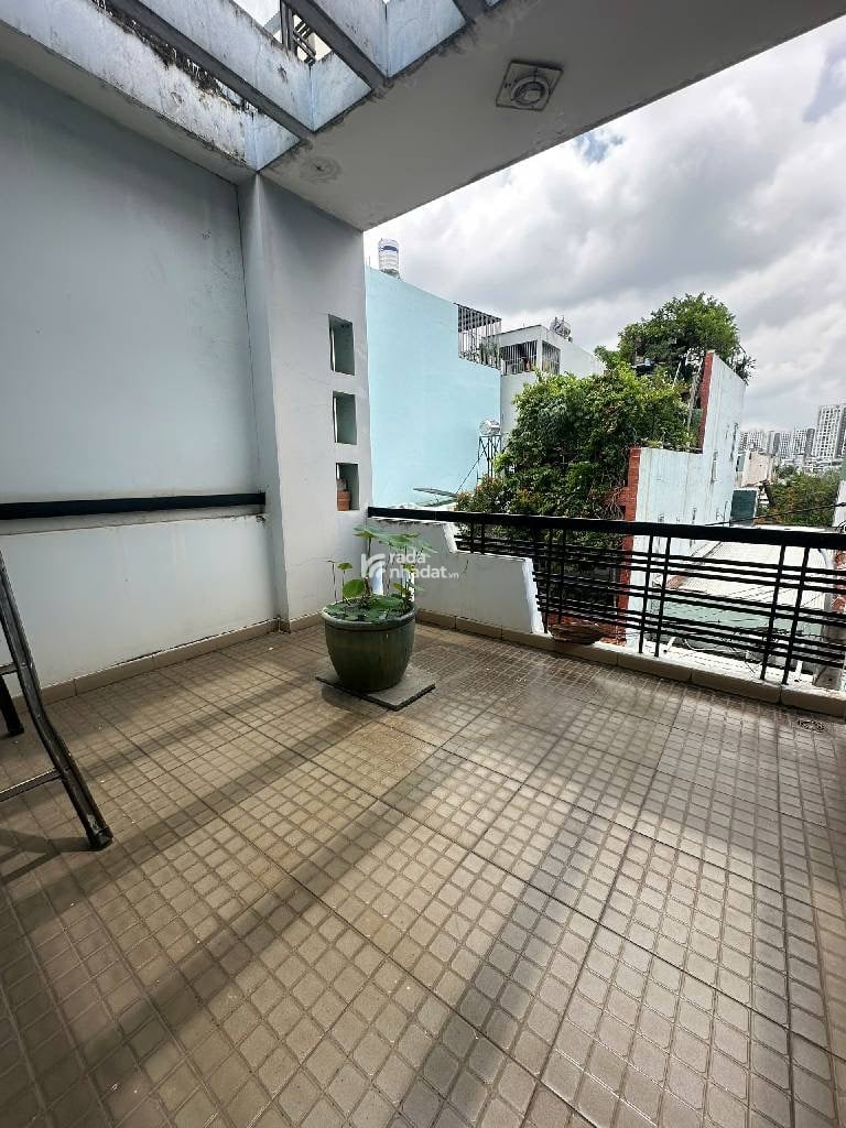 HẺM NHỰA 10M - 3 TẦNG - 49M2 - LÊ VĂN QUỚI - BÌNH TÂN - GIÁ NHỈNH 6 TỶ XÍU.