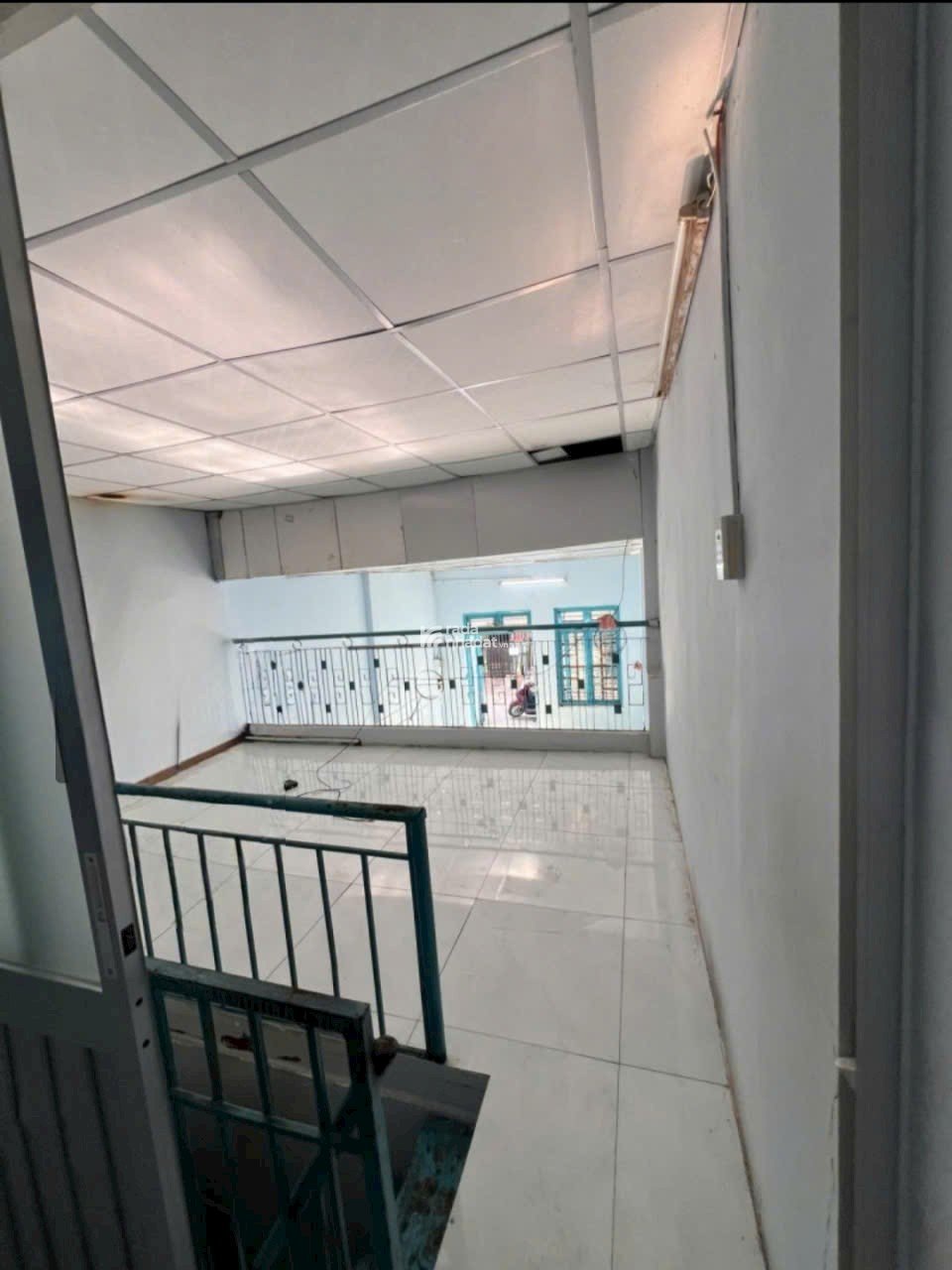 BÁN NHÀ LÂM THỊ HỐ, QUẬN 12 - DIỆN TÍCH 52m2 ( 4 x 14 ) - Ô TÔ NGỦ TRONG NHÀ - GIÁ RẺ 3.89 TỶ 