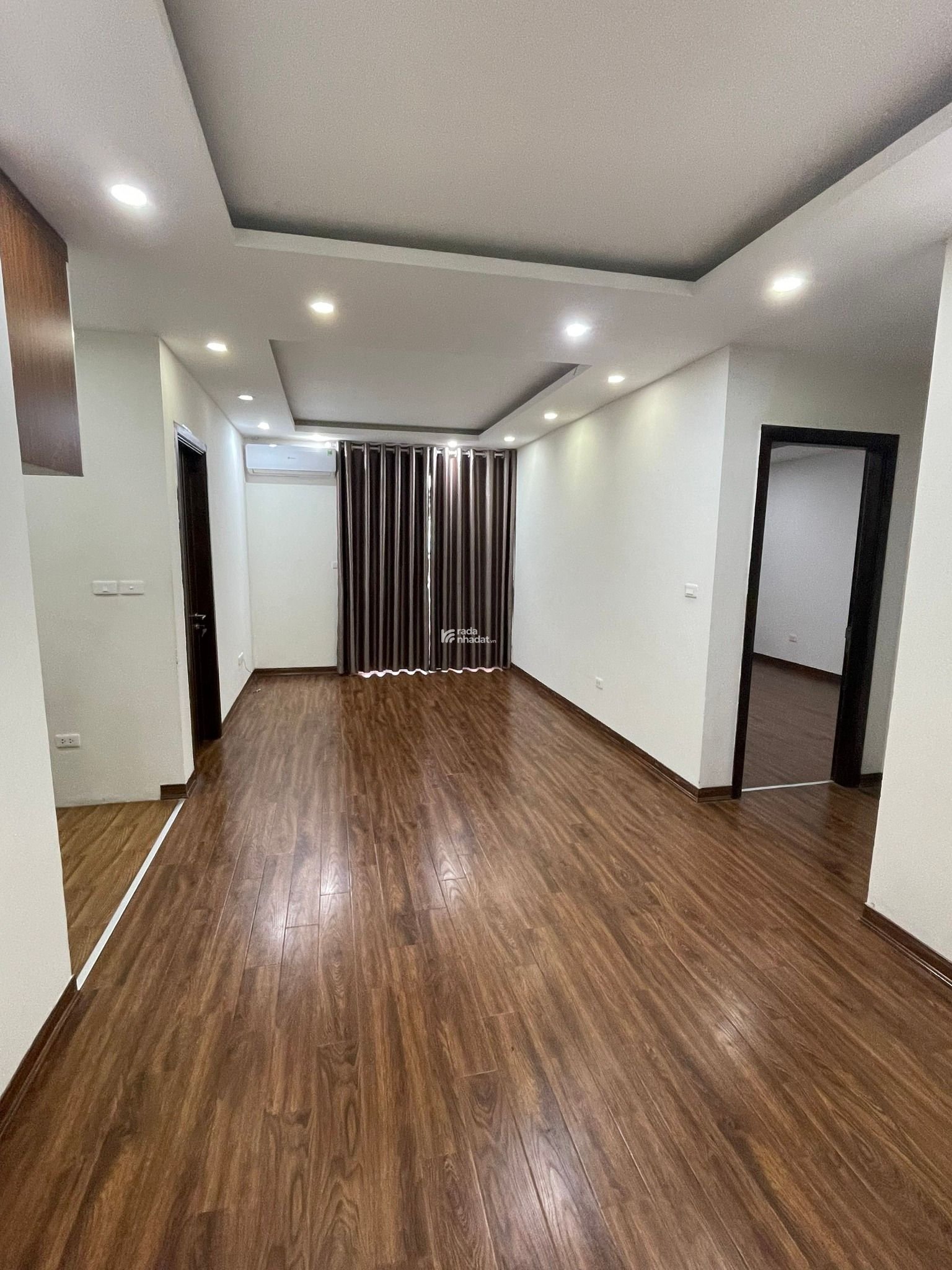 Tôi cần bán nhanh căn hộ 3N  1 135m2 tòa CT3 KĐT Nam Cường, nhà nội thất mới, căn hiếm, hướng mát