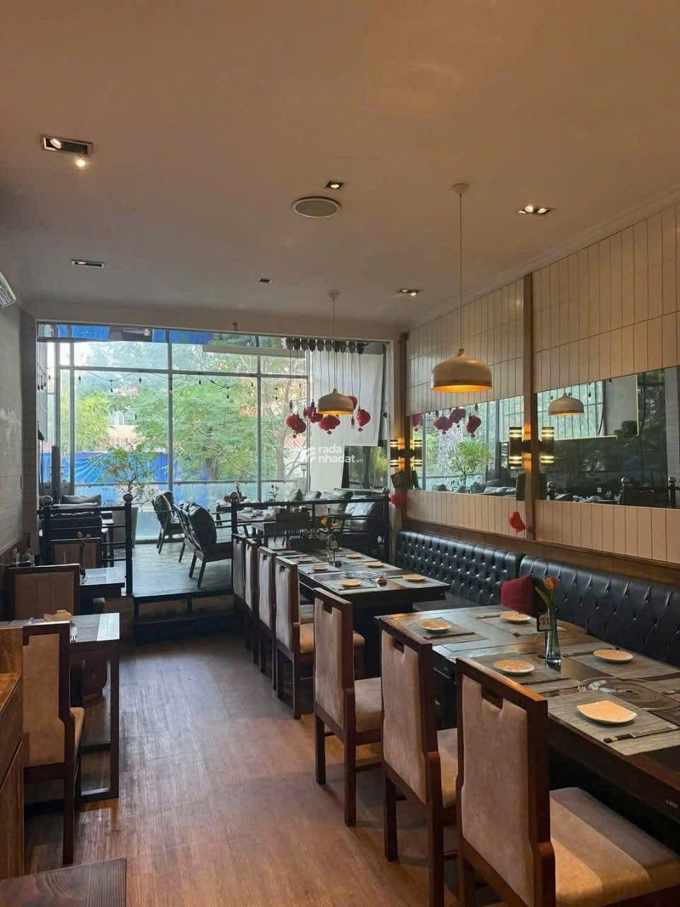 Cần Bán Gấp Nhà MT Trương Định, P. Xuân Hòa, Q,3_DT: 4,2x18m_Giá 42 Tỷ TL