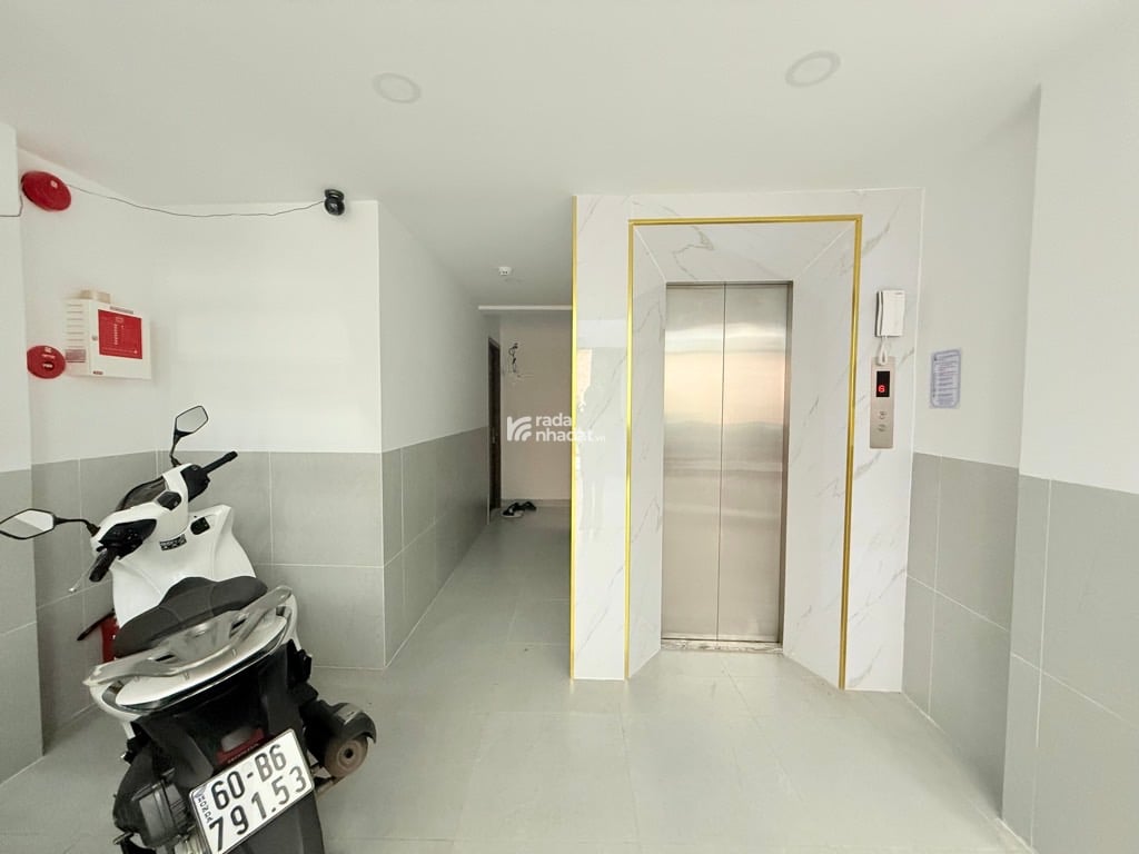 VIP TÂN BÌNH - HXH THÔNG - 89M (6x15)- 5 TẦNG - THANG MÁY - 16 PN KHÉP KÍN - DÒNG TIỀN 80Tr/TH