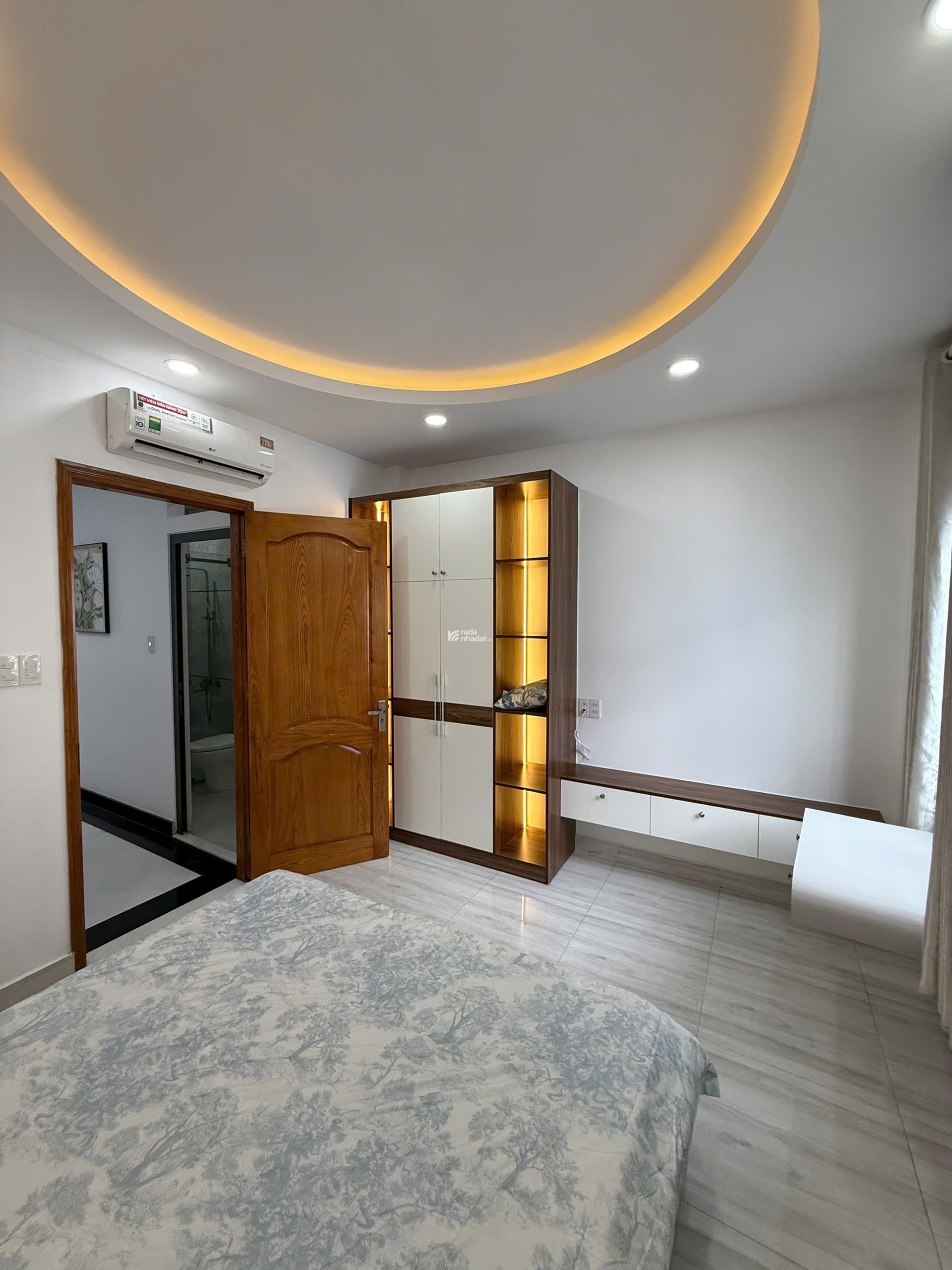 Cho Thuê Nhà 4 Tầng Hẻm Xe Hơi Đầy Đủ Tiện Nghi ngay Huỳnh Văn Nghệ quận Tân Bình