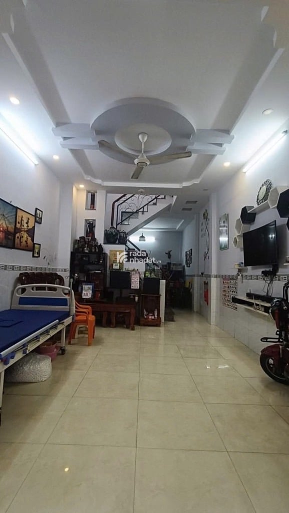 NHÀ ĐẸP NỞ HẬU BÌNH TÂN - CÁCH AEON TÂN PHÚ CHỈ VÀI BƯỚC CHÂN - HẺM XE HƠI - CHỈ NHỈNH 4 TỶ 