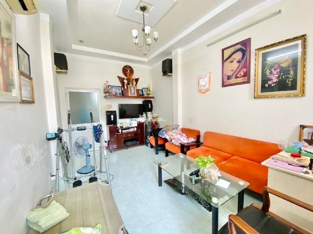 HẺM THÔNG ÔNG ÍCH KHIÊM - QUẬN 11 - VỊ TRÍ ĐẸP - 4PN Ở NGAY - 70M2 - HẺM YÊN TỈNH - NỞ HẬU - 6,6 tỷ