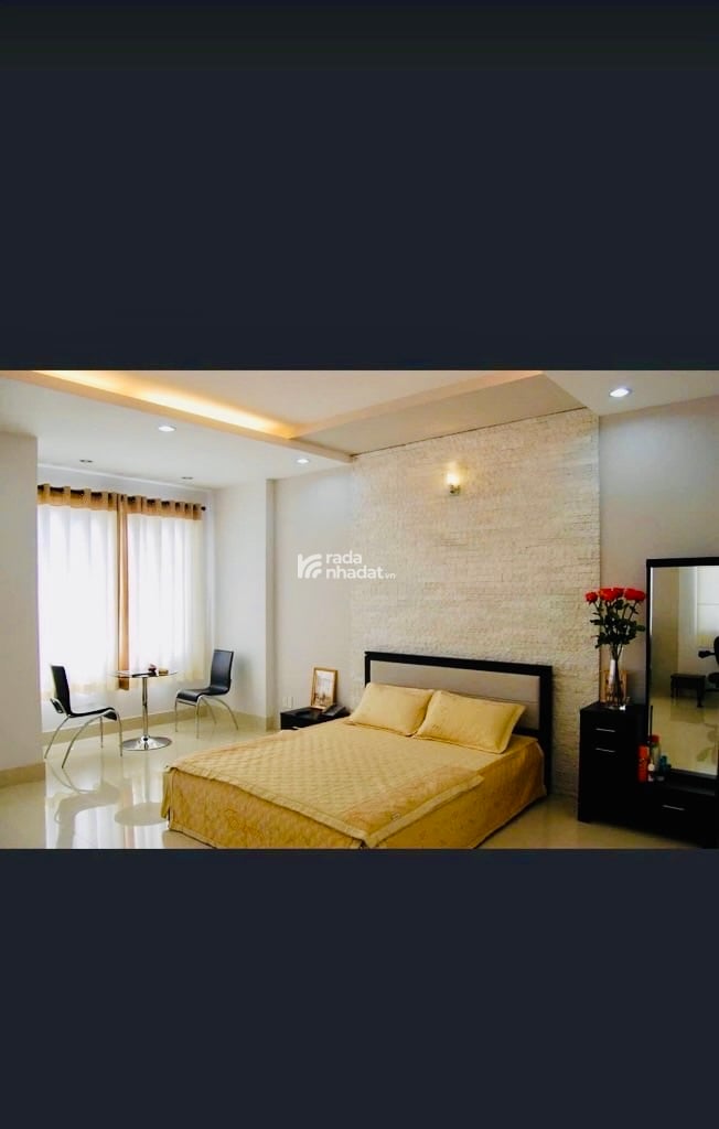 Bán Nhà Đẹp 94m2- HXH 8m. Gần Mặt Tiền Bùi Đình Túy-Rạch Xuyên Tâm. 3 Tầng Khu Vip. Giá Chỉ 17,9 Tỷ