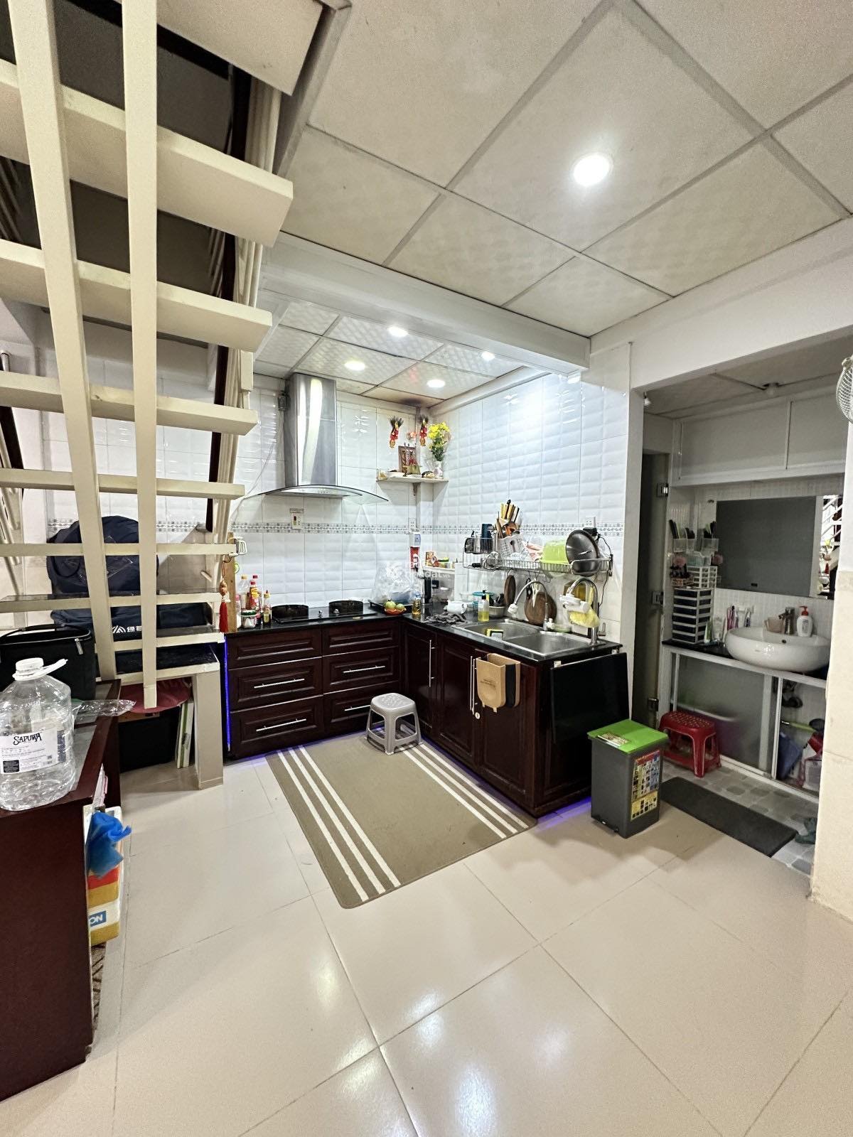 GẦN ĐẦM SEN - NHÀ 2 TẦNG 53M2 - HẺM XE HƠI - GIÁ MỀM 4 TỶ