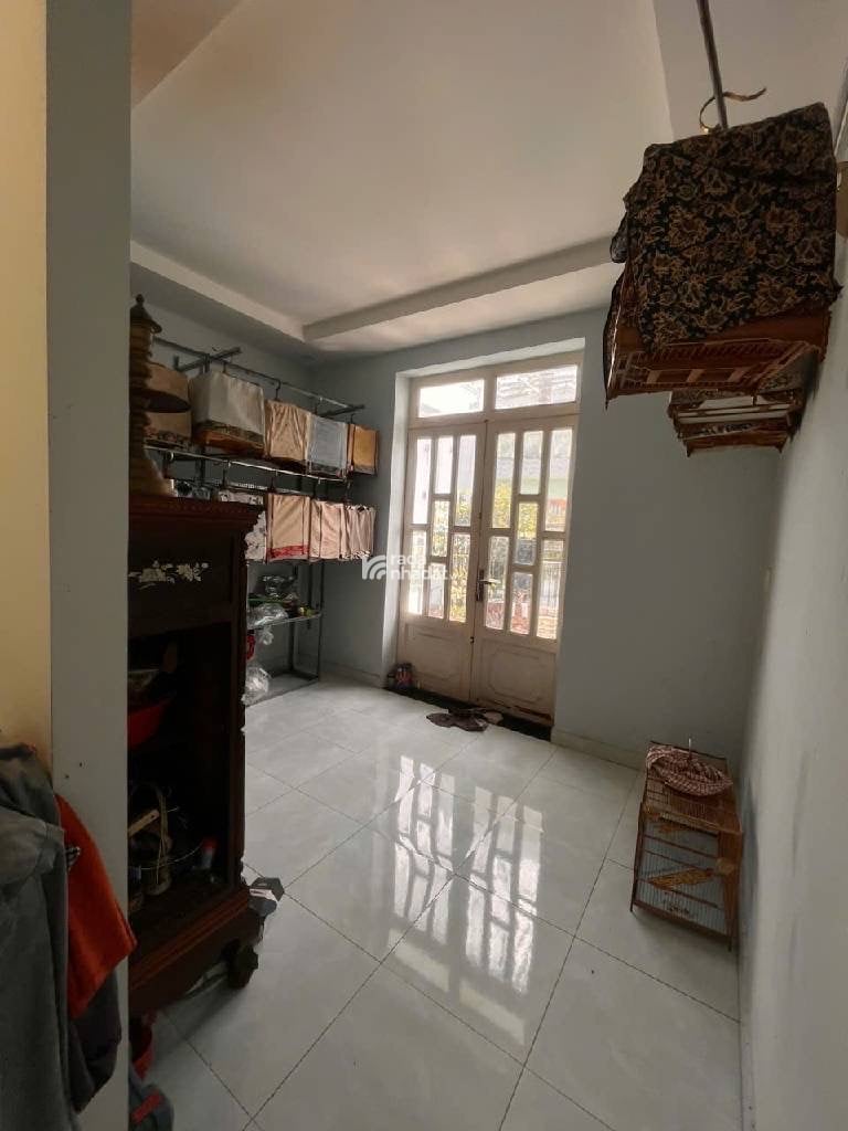 Bán nhà đường tân kỳ tân quý gần kênh tham lương