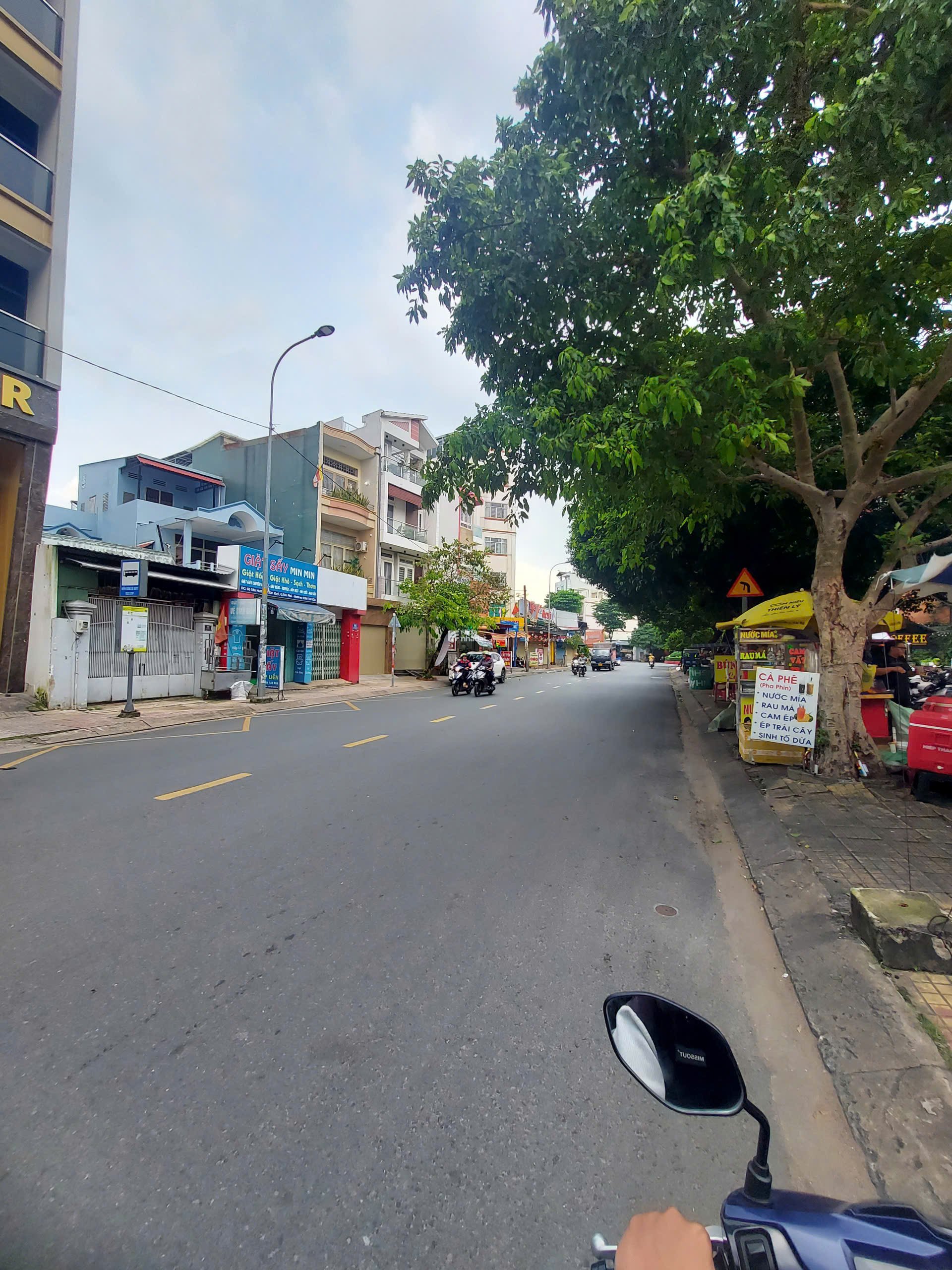 Bán nhà MT Tân Hương, phường Tân Quý, quận Tân Phú.