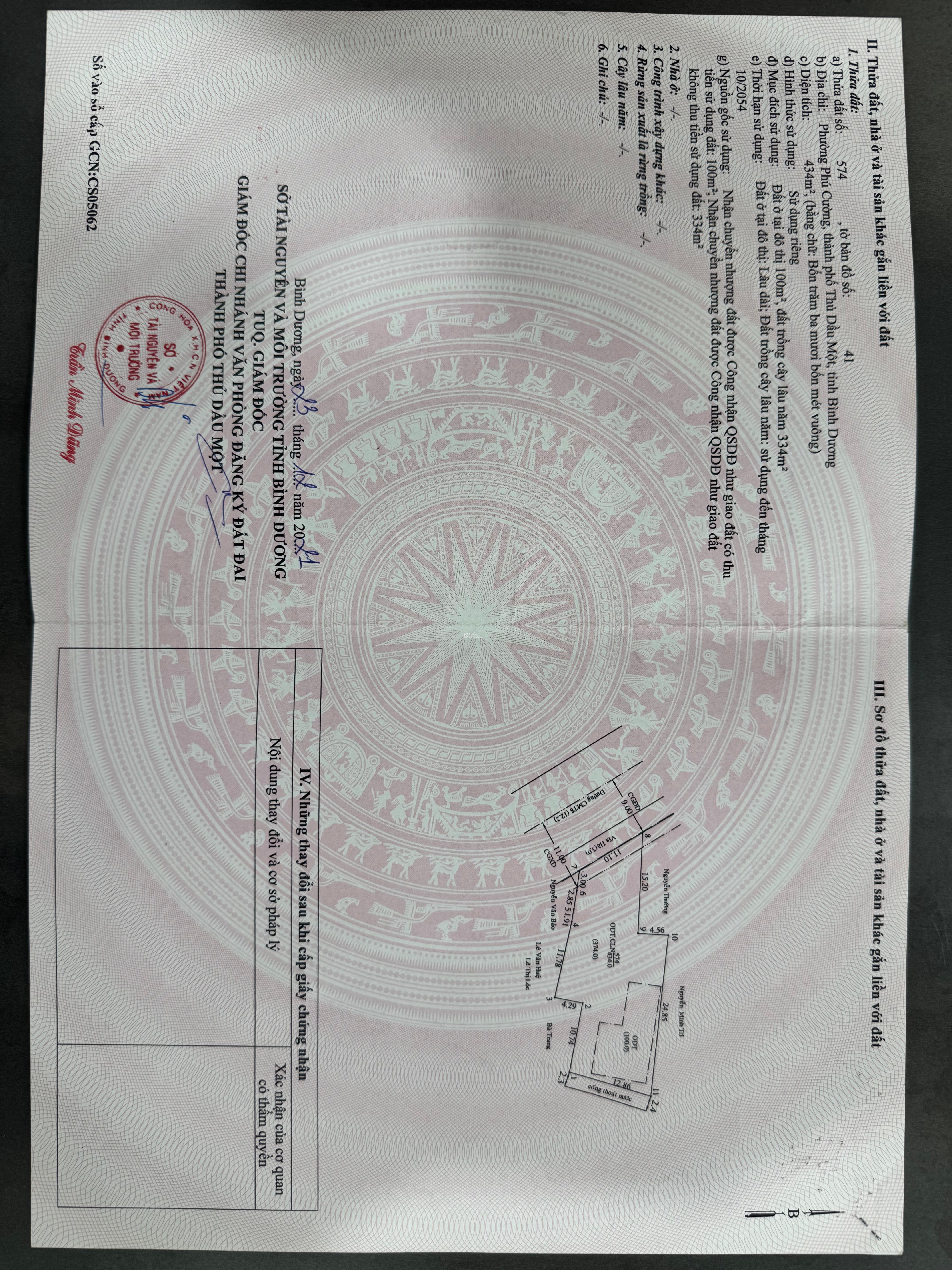 Chính chủ cần bán đất mặt tiền đường CMT8