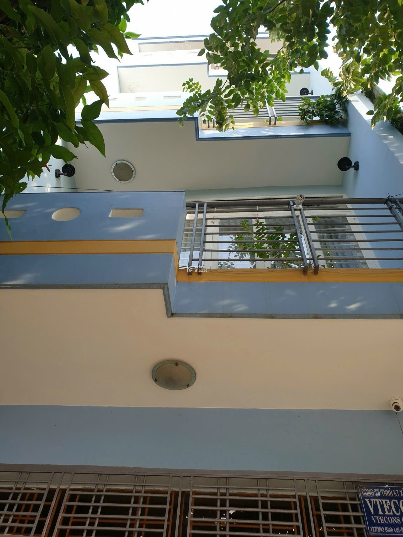 PHÙ HỢP ĐỂ Ở - BÁN NHÀ NGAY CÔNG VIÊN BÌNH LỢI - 4 Tầng 4x15m Vuông vức -Giá 13 Tỷ Bớt Lộc